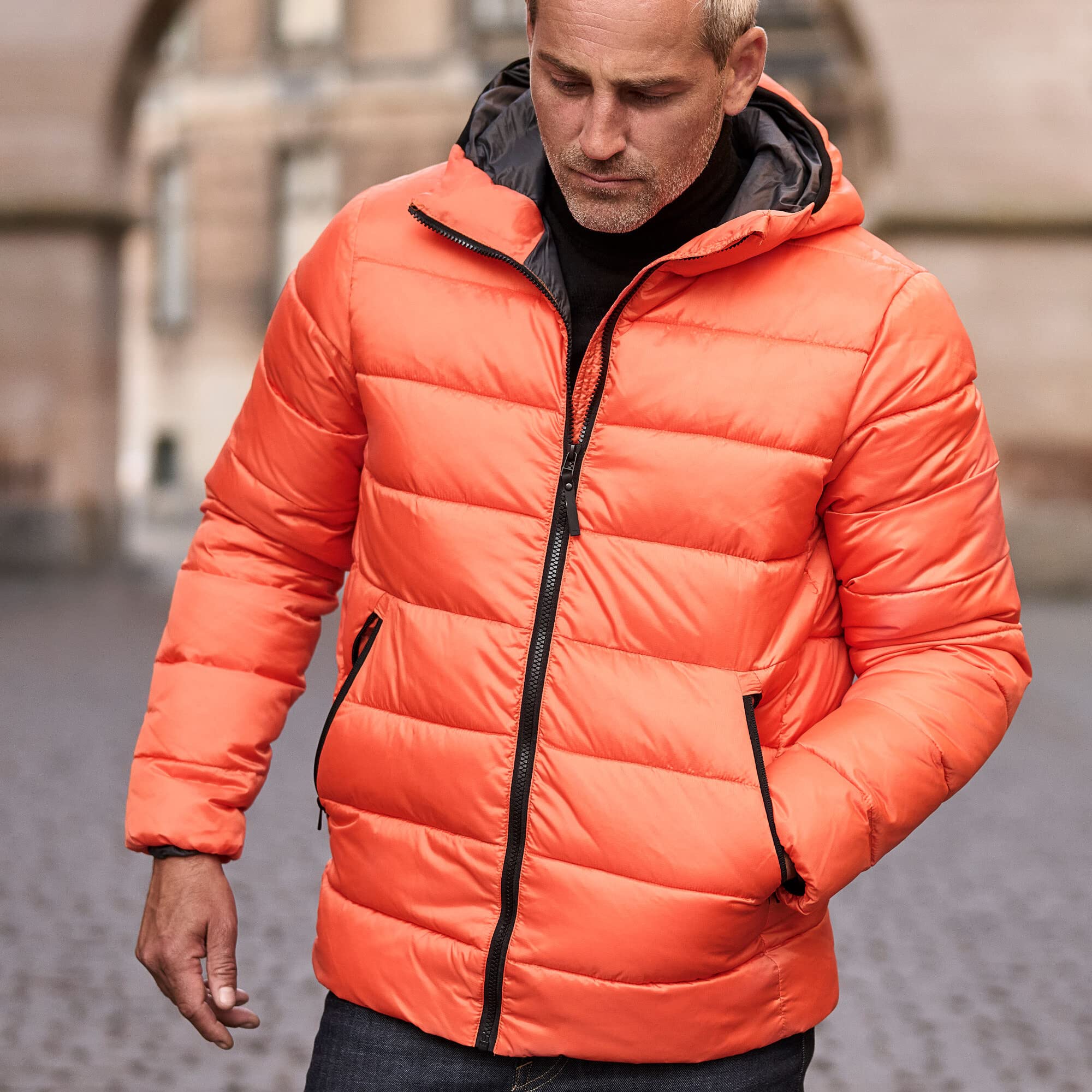 Unisex Lightweight Hooded Padded Jacket for Men & Women - Perfect for Outdoor Activities, Hiking, and Casual Wear