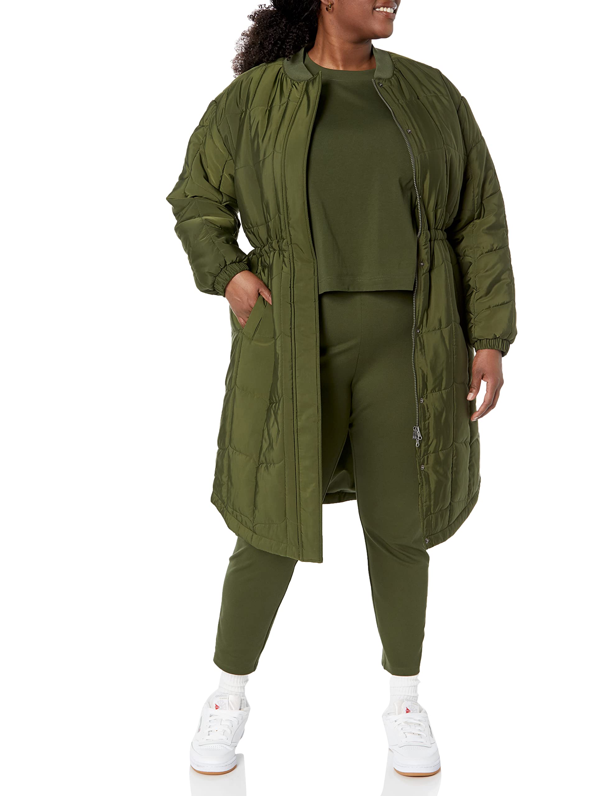 Amazon Essentials Women's Oversized Quilted Coat - Winter Warm Puffer Jacket with Hood, Plus Size Available (Perfect for Cold Weather, Outdoor Activities & Casual Style)