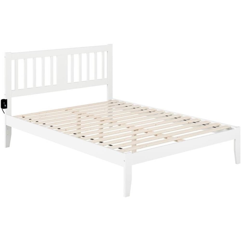 BOWERY HILL Transitional White Wooden Queen Size Spindle Bed Frame with USB Turbo Charger - Perfect for Modern Bedrooms, Guest Rooms & Vacation Homes