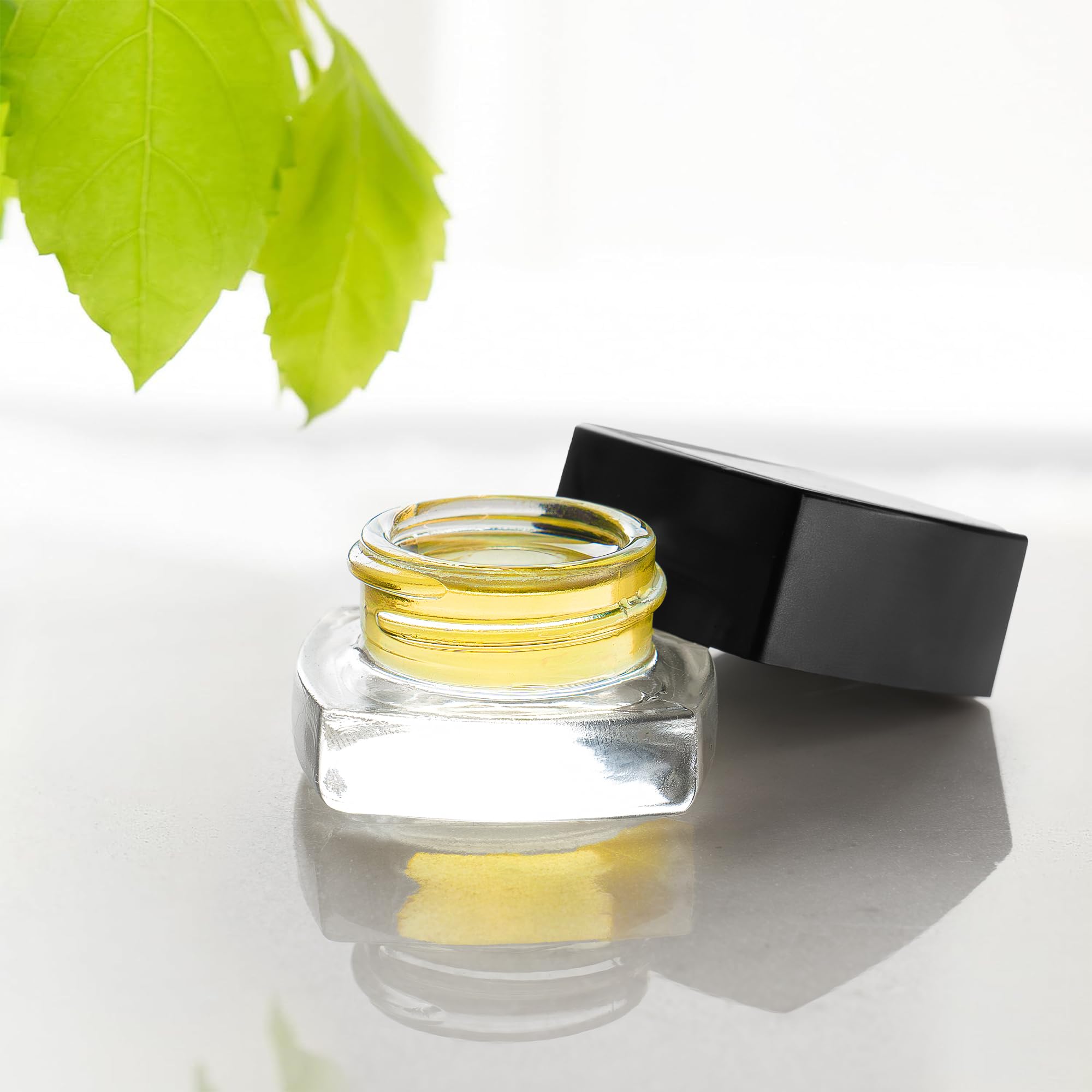 (200 Pack) 5ml Thick Glass Square Jars with Black Child Resistant Lids - Airtight Storage Containers for Essential Oils, Lip Balm, CBD Wax, Cosmetics & Creams - Mini Childproof Jars Perfect for DIY, Travel & Home Organization