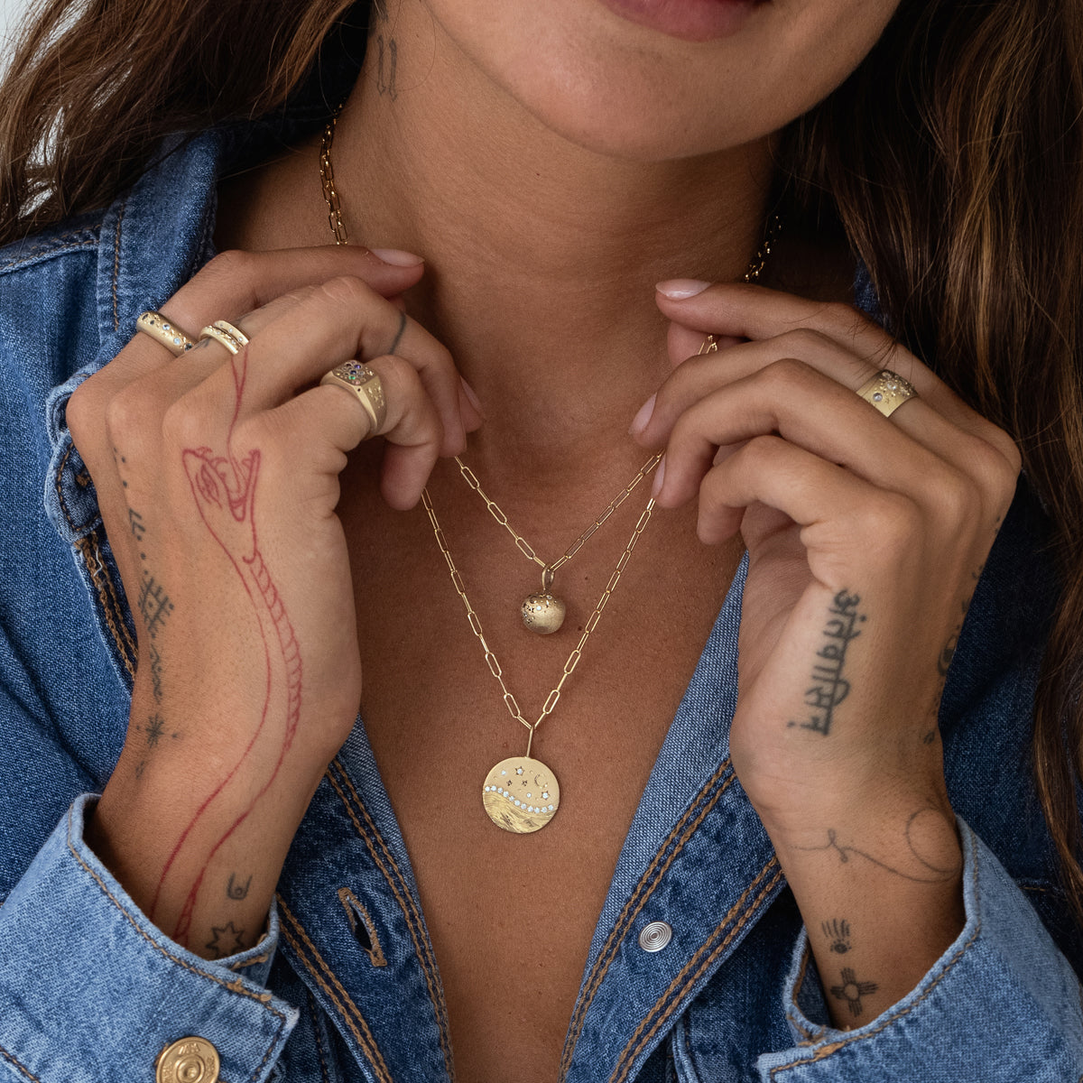 Celestial Wave Pendant Necklace - Elegant Moon & Star Jewelry for Women - Perfect for Everyday Wear, Gift Giving & Special Occasions