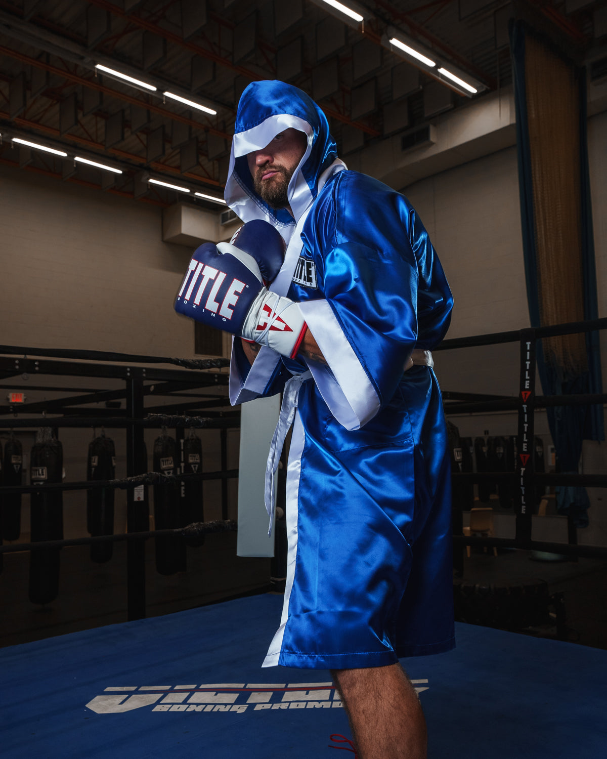 TITLE Boxing Pro Full Length Training Robe 3.0 - Premium Boxing Robe for Fighters & Training - Ideal for Gym, Sparring & Pre-Fight Warmups