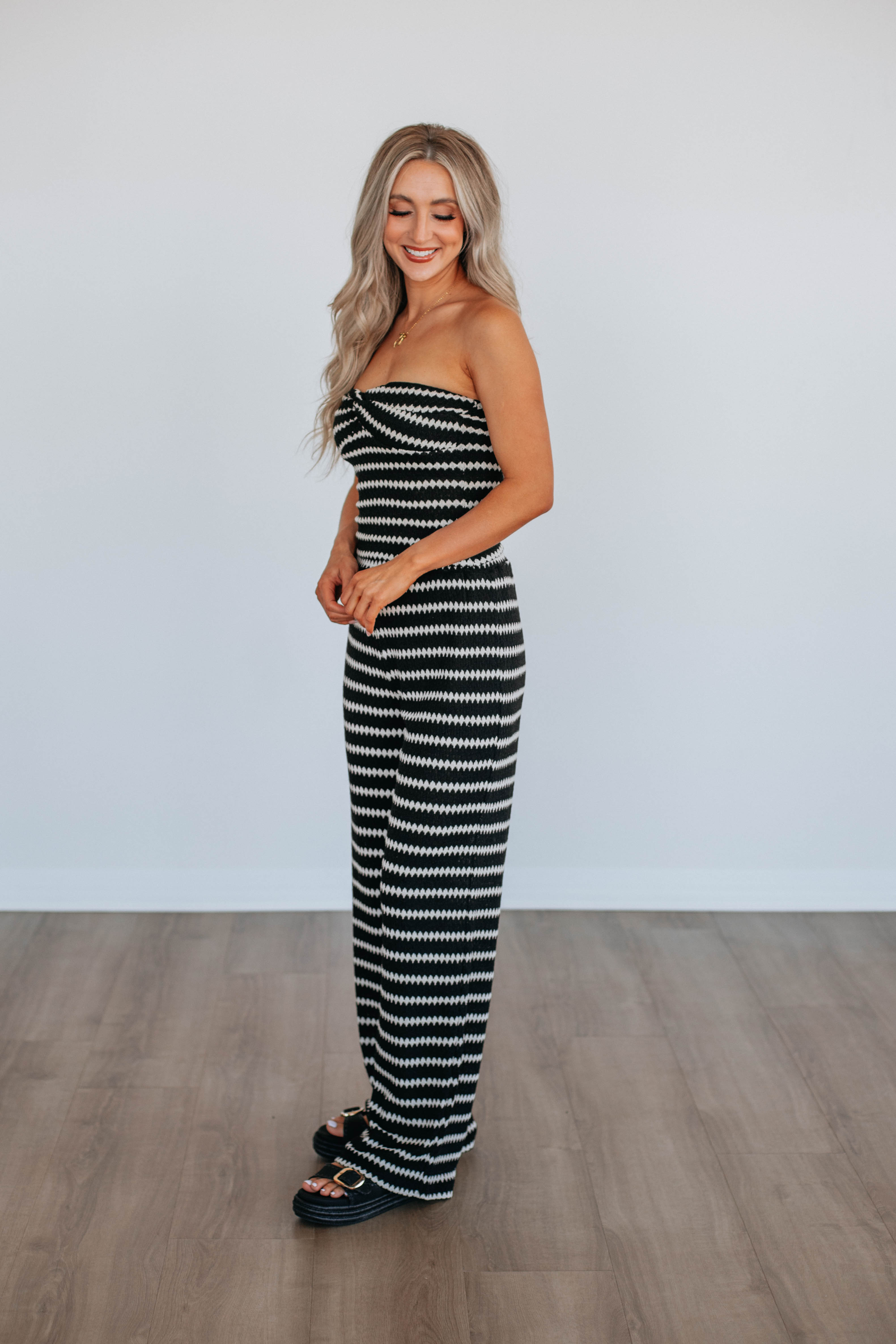 Damia Women's Two Piece Outfit Set - Trendy Matching Tops & Bottoms for Casual Wear, Summer Outfits, and Beach Vacations