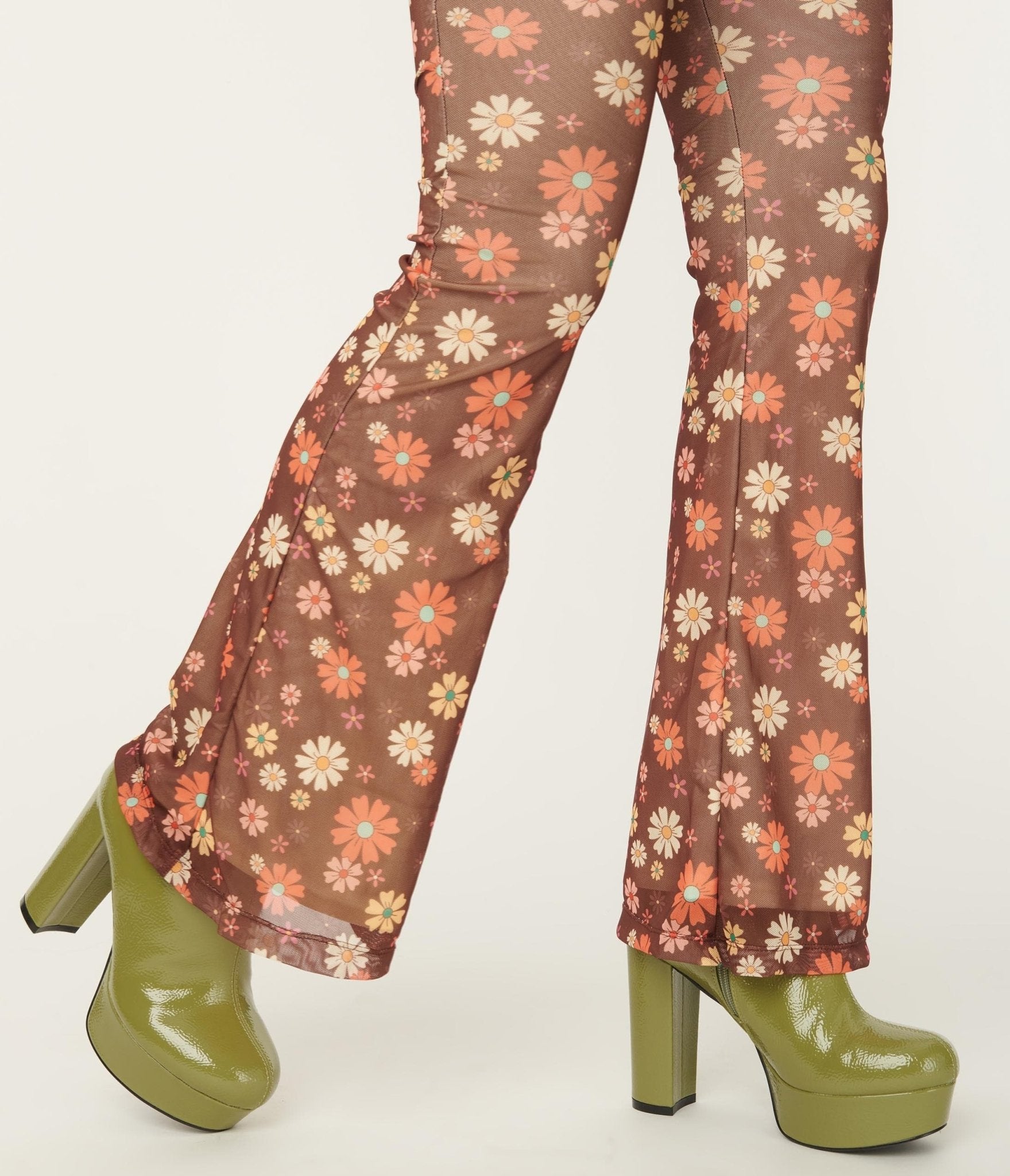 Vintage Avocado Green Platform Heel Ankle Boots - Retro 70s Style Women's Shoes for Casual Outfits & Music Festivals