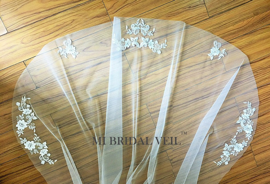 Elegant Silver Lace Applique Chapel Wedding Veil for Brides - Perfect for Church Ceremonies & Romantic Photos