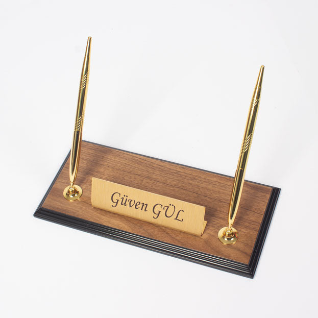 MOOG Premium Engraved Wooden Name Plate - Personalized Office Desk Name Sign for Professionals, Home Office Decor & Gift Idea