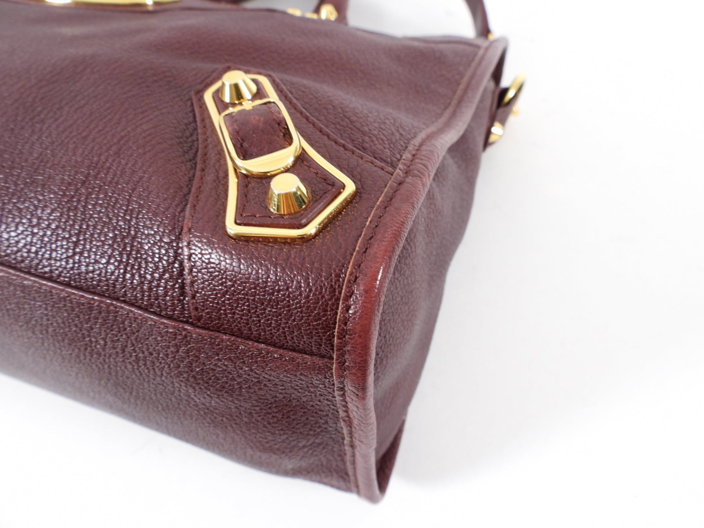 Balenciaga Burgundy Metallic Edge City Medium Handbag - Luxury Designer Crossbody Bag for Women, Perfect for Work, Travel & Evening Out