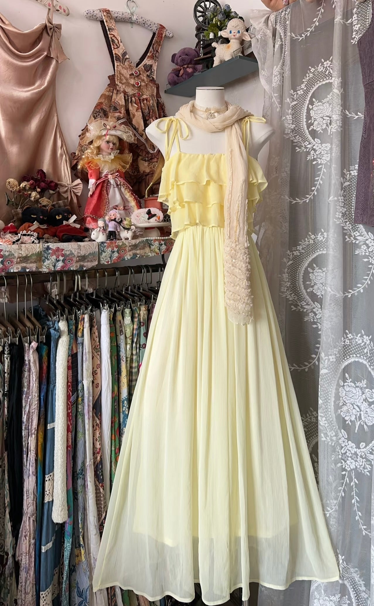 Elegant A-Line Yellow Ruffle Prom Dress - Flowy Chiffon Summer Party Gown J6624 | Perfect for Homecoming, Prom Night & Formal Events