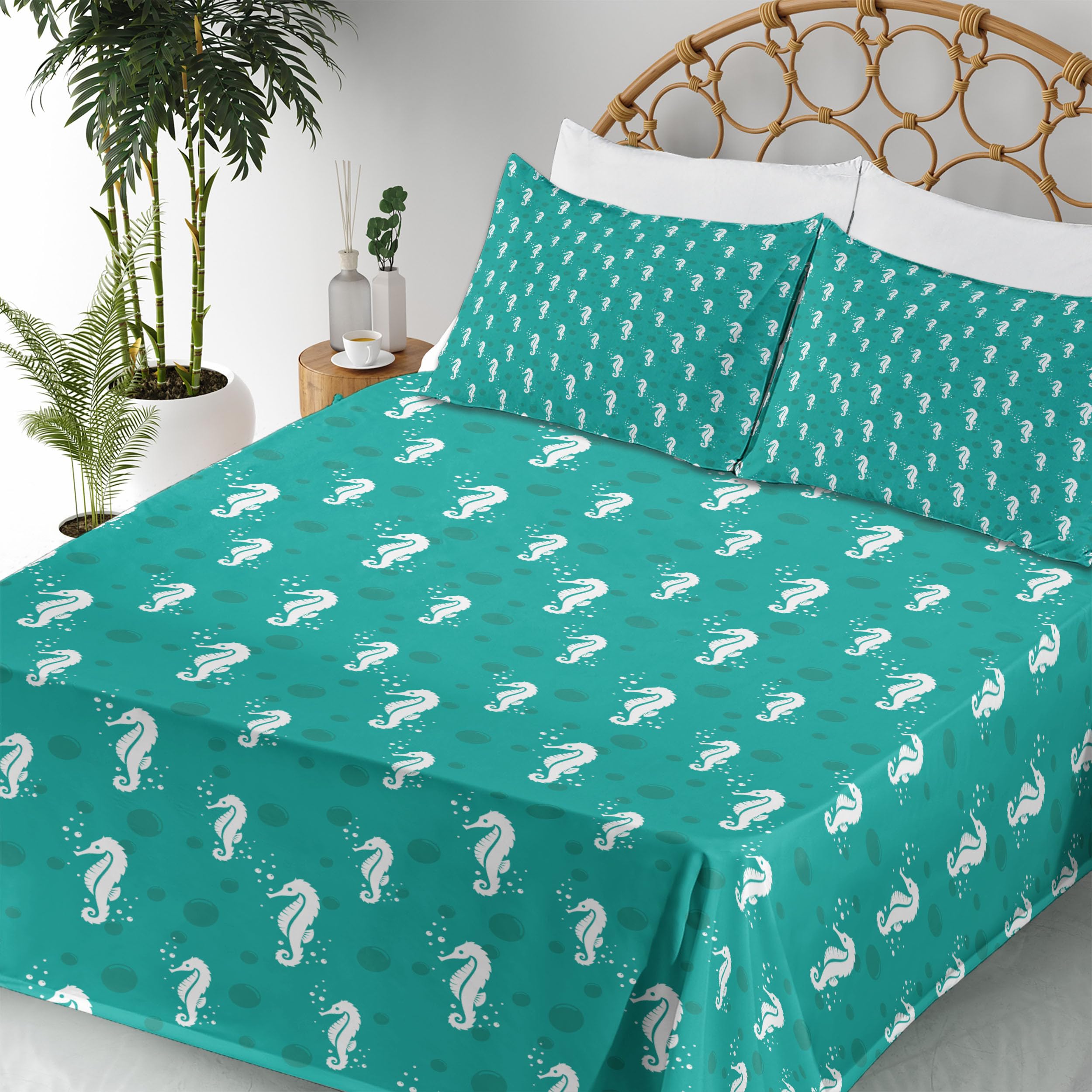 Ambesonne Seahorse King Size 4-Piece Sheet Set - Ocean Themed Marine Aquatic Bubbles Sea Life Coastal Pattern Bedding in Sea Green Teal & White | Fitted Sheet, Flat Sheet & 2 Pillowcases | Perfect for Beach House, Coastal Decor or Nautical Themed Bedrooms