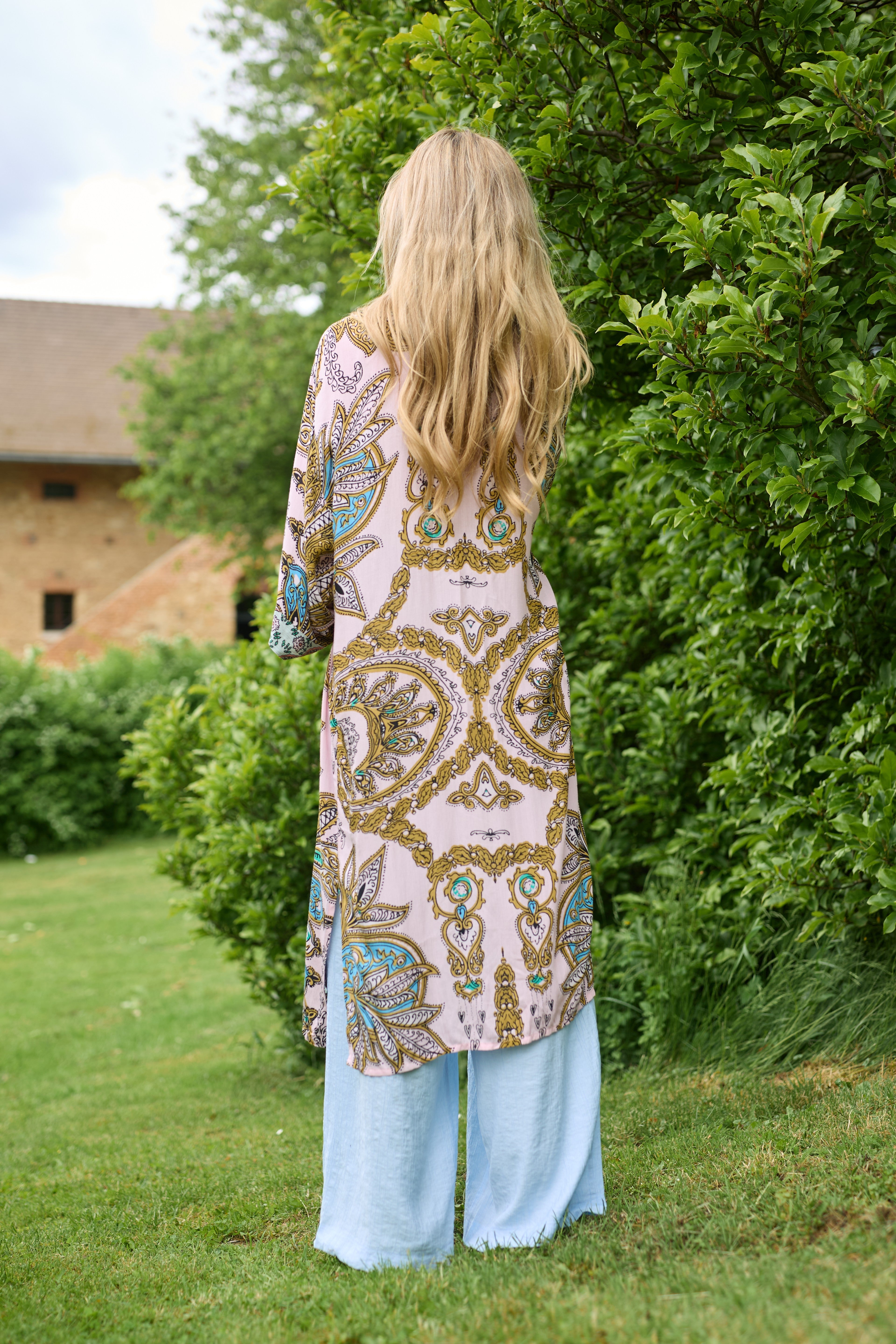 Stylish Multicolor Paisley Kimono Duster Cardigan - Lightweight Long Open Front Cover Up for Women - Perfect for Beach, Vacation & Boho Fashion