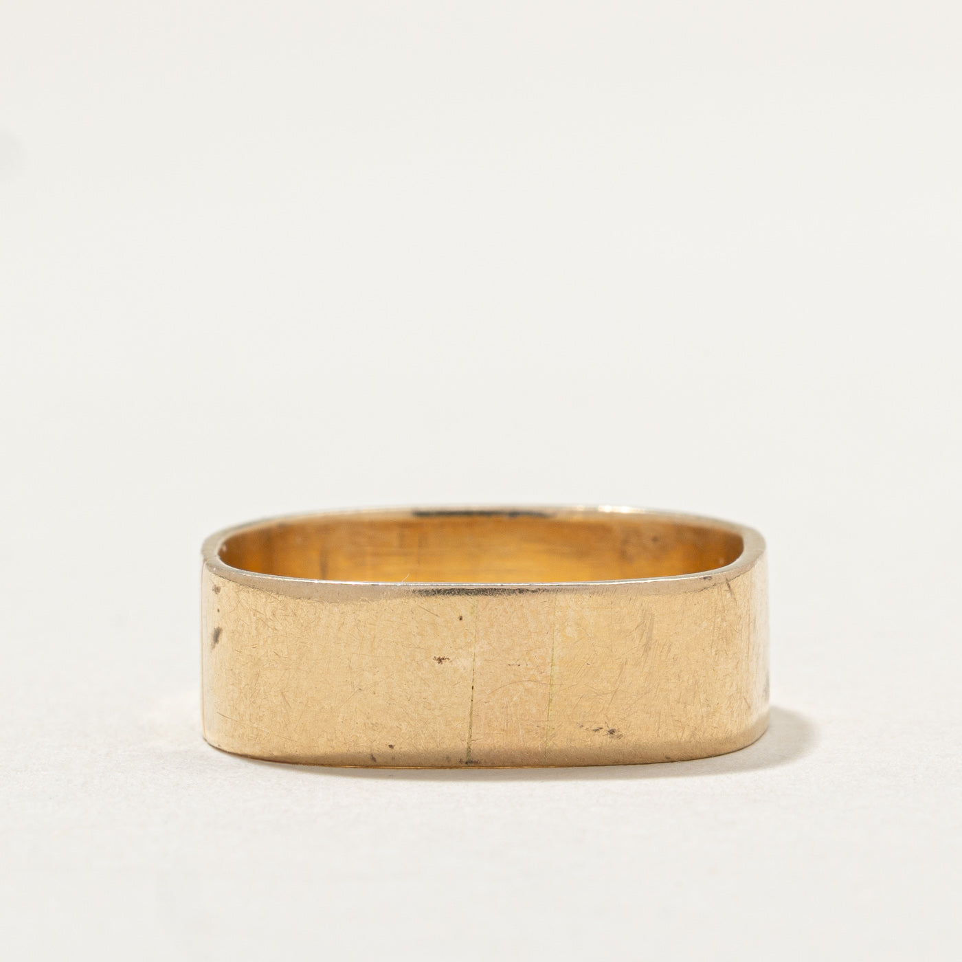 10K Yellow Gold Hammered Soft Square Band Ring - 6.8mm Wide - Size 10 - Perfect for Weddings, Anniversaries & Everyday Elegance