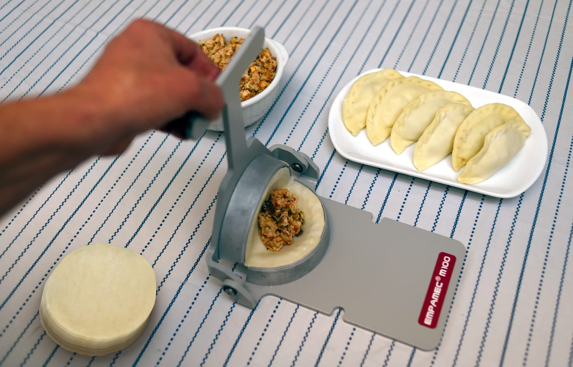 Professional Empanada Maker EMPAMEC - 5” (13cm) Dough Size, Works with Wheat Flour (Harina de Trigo), Makes 100 Empanadas/Hour - Perfect for Restaurants, Catering & Home Cooking