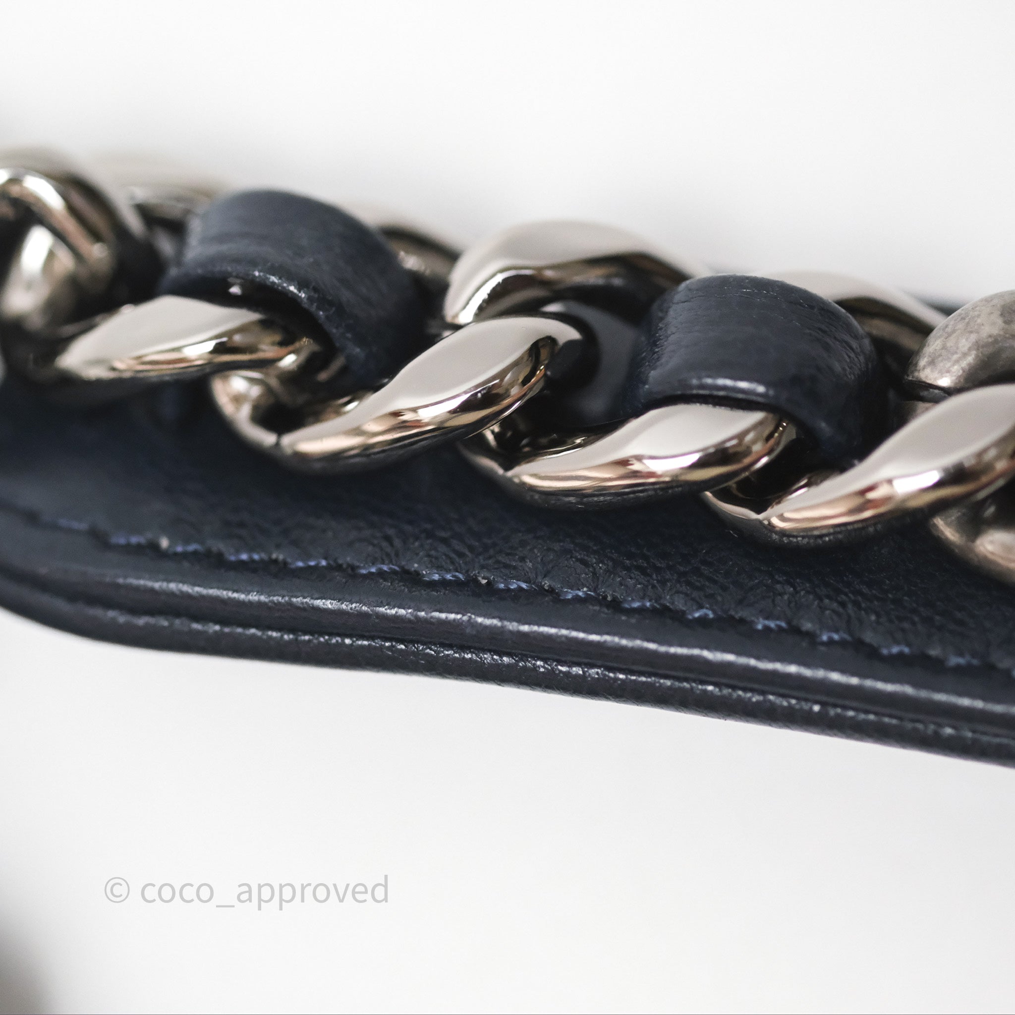 Chanel 19 Small Handbag in Navy Blue with Mixed Hardware - Luxury Crossbody Bag for Women, Perfect for Date Night & Evening Events