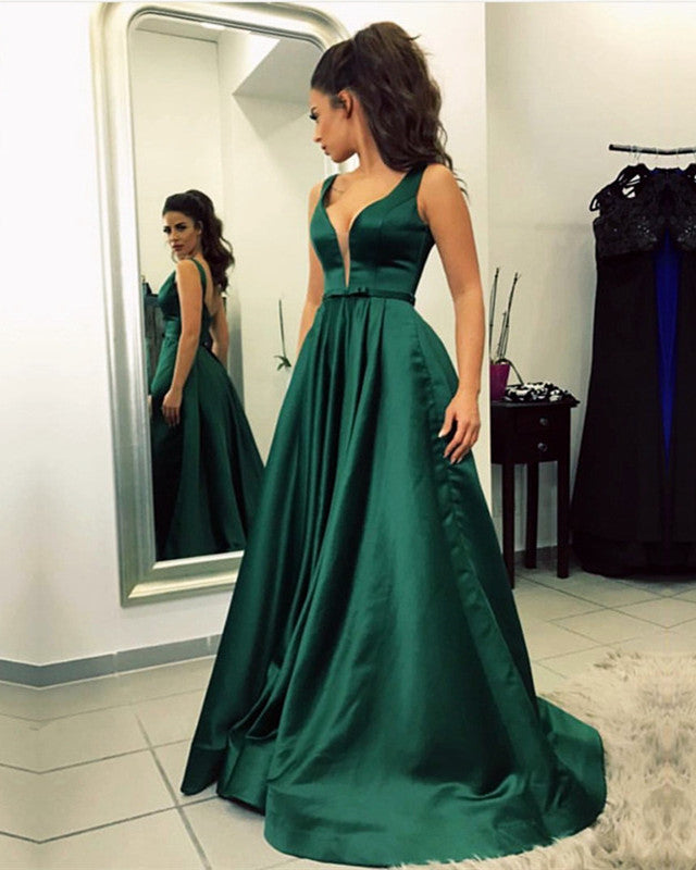 Elegant Dark Green Long Satin Plunge Neck Evening Dress - Floor Length Prom Gown for Women | Perfect for Formal Events, Galas & Special Occasions