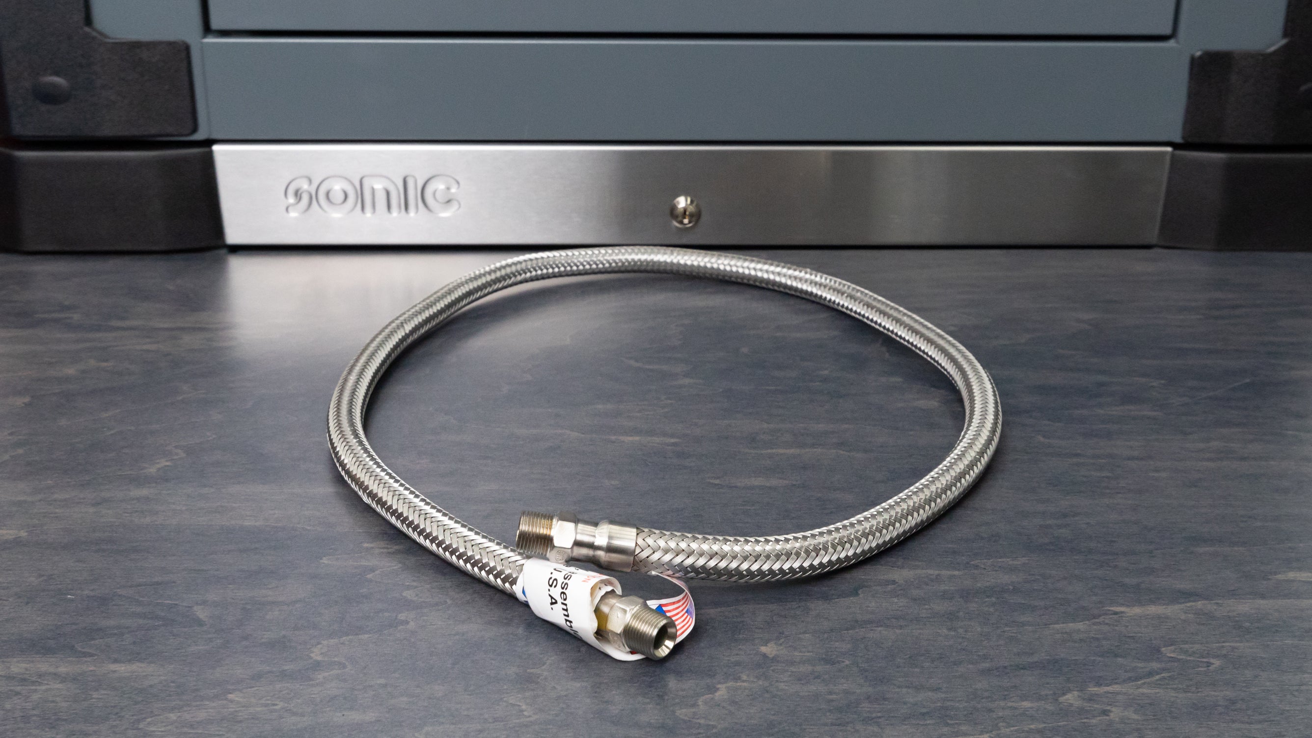 Premium T316 Stainless Steel 3/8 Inch Air Hose - High Pressure, Corrosion Resistant for Industrial, Automotive & Pneumatic Tools - Perfect for Workshops, Garages & Construction Sites