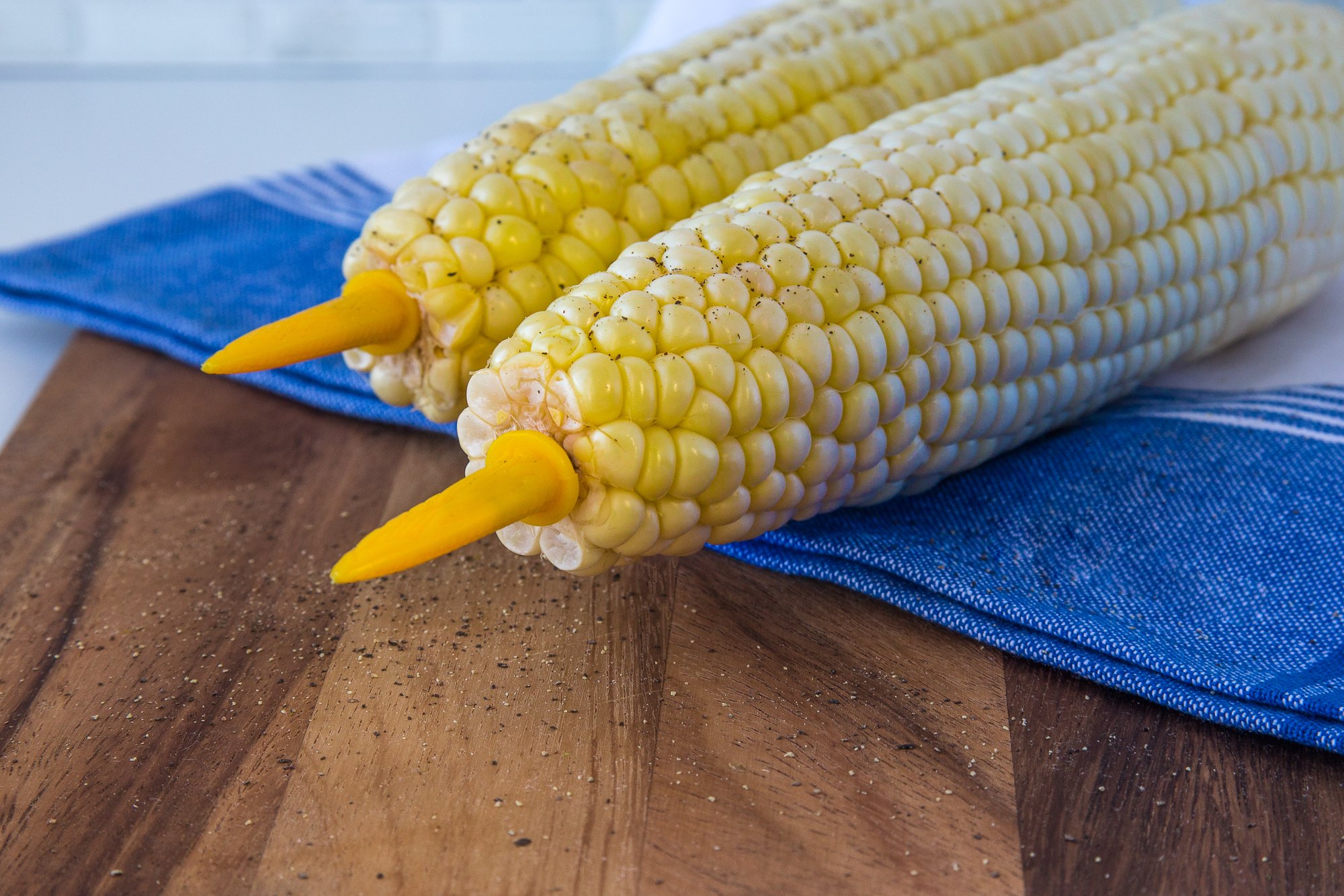 Fox Run 5401 Stainless Steel & Plastic Corn Holders - Set of 6 Yellow Corn Cob Handles for BBQ, Picnics & Summer Parties - Durable & Easy-to-Use Corn Eating Utensils