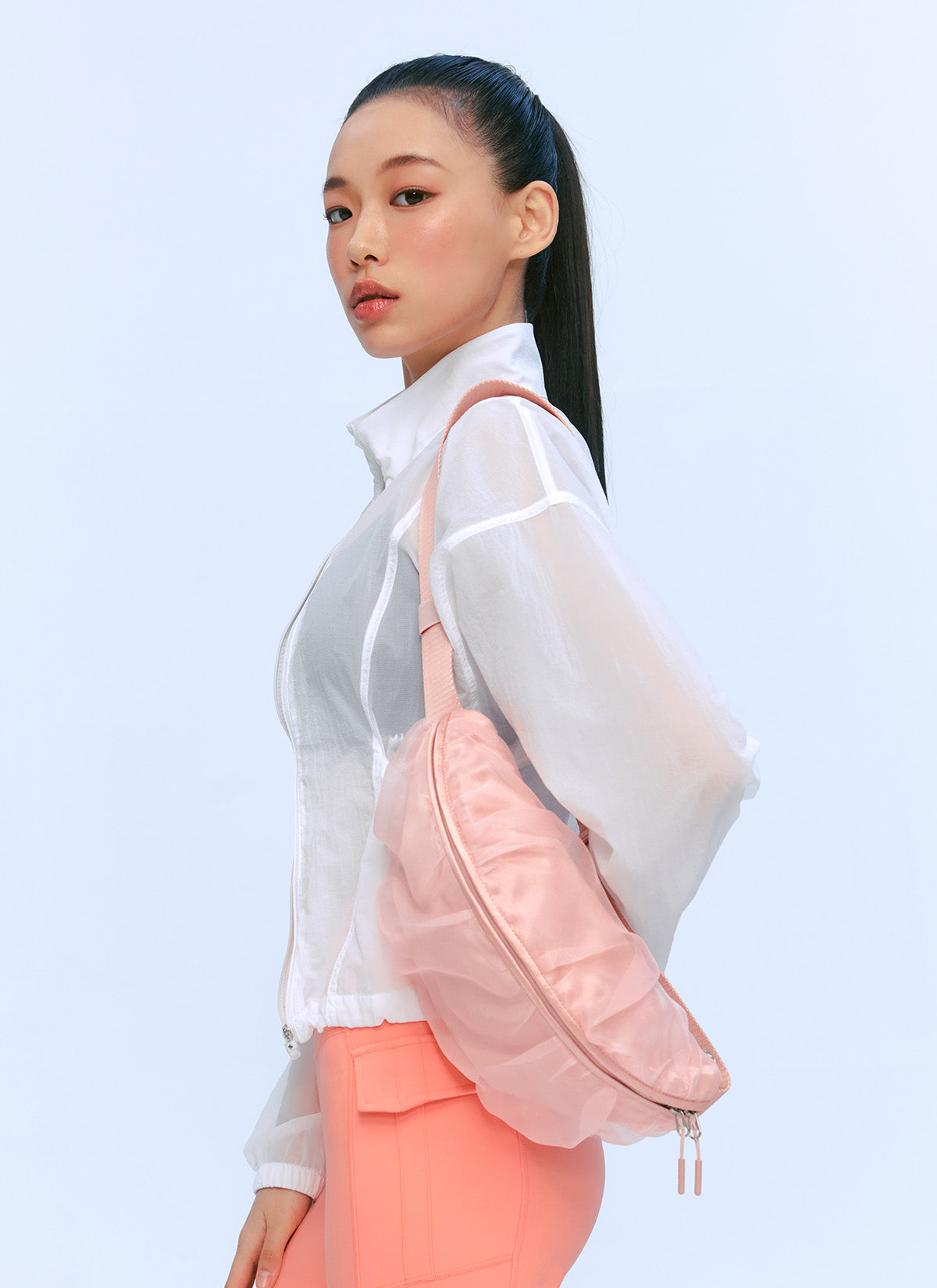 Breathable High Neck Crop Windbreaker Jacket - Lightweight & Comfortable for Running, Hiking & Outdoor Activities