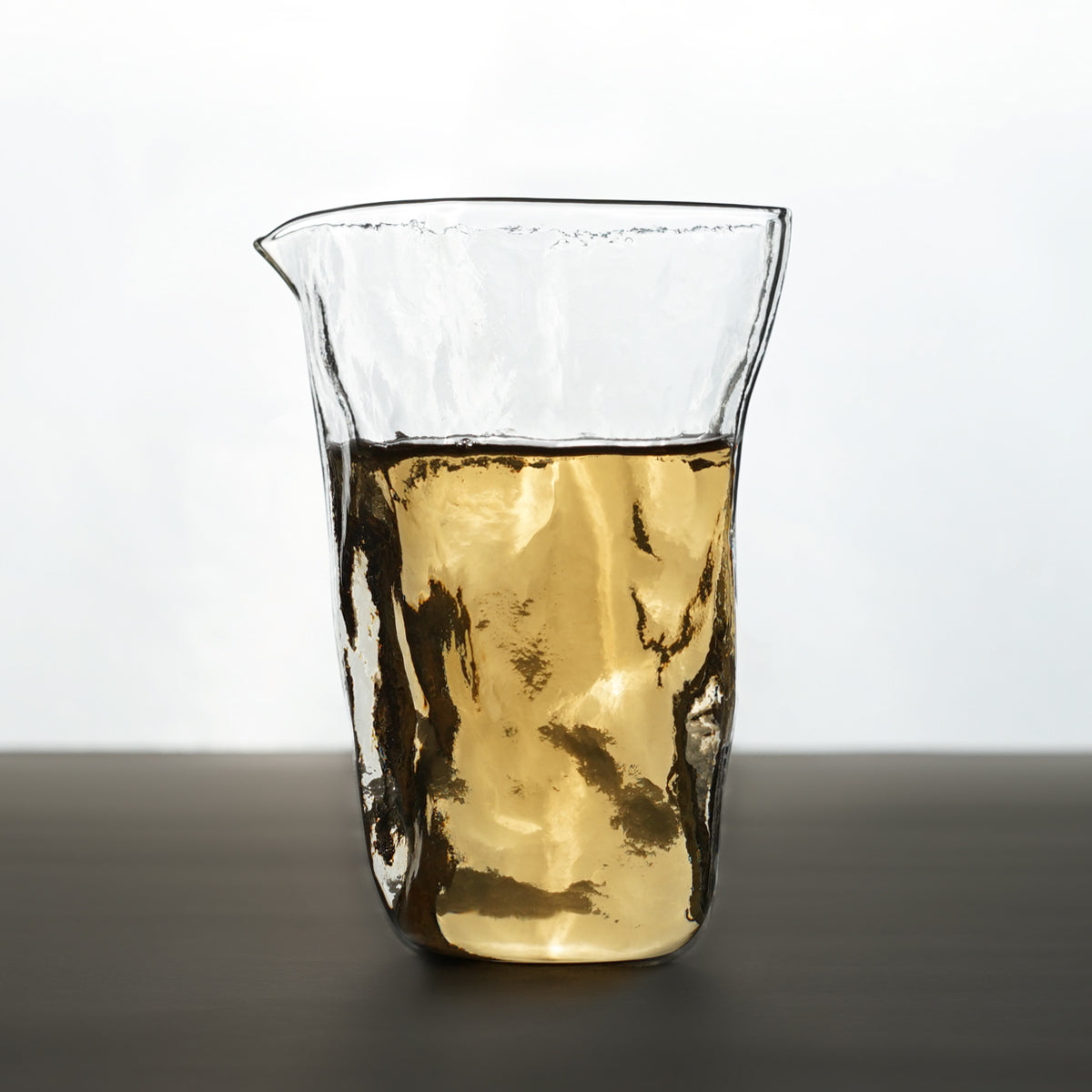 Premium Glass Tea Pitcher with Ripple Design - 40oz Iced Tea Infuser with Stainless Steel Filter & Lid - Perfect for Brewing Loose Leaf Tea, Iced Tea, and Fruit Infusions at Home or Office
