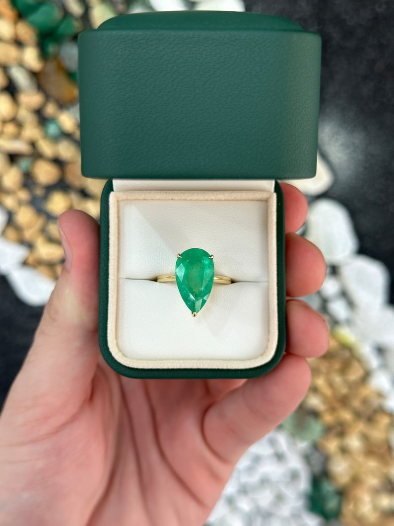 6.28ct Natural Emerald Pear Cut Solitaire Ring - 18K Gold Right Hand Ring with 3-Prong Claw Setting | Perfect for Engagement, Anniversary & Special Occasion Gifts