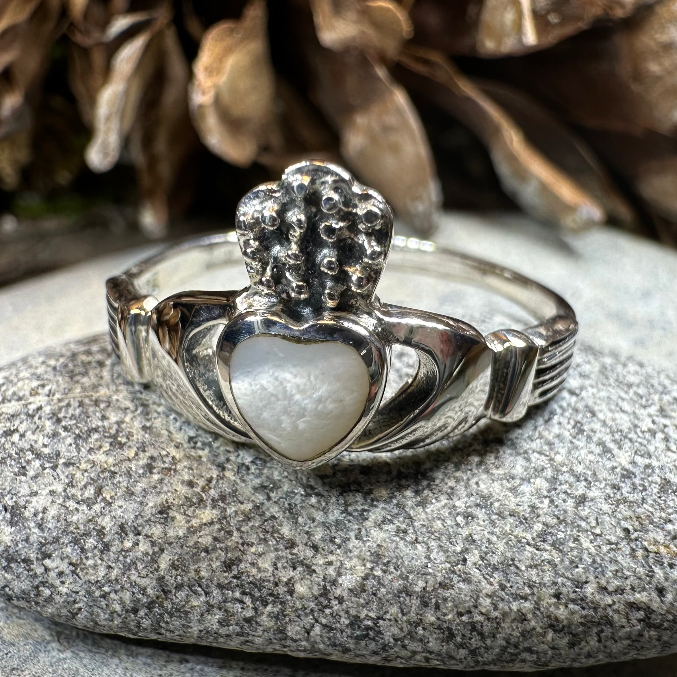 Aurora Claddagh Ring - Sterling Silver Irish Love Friendship Loyalty Ring for Women | Perfect for Weddings, Anniversaries & Gifts