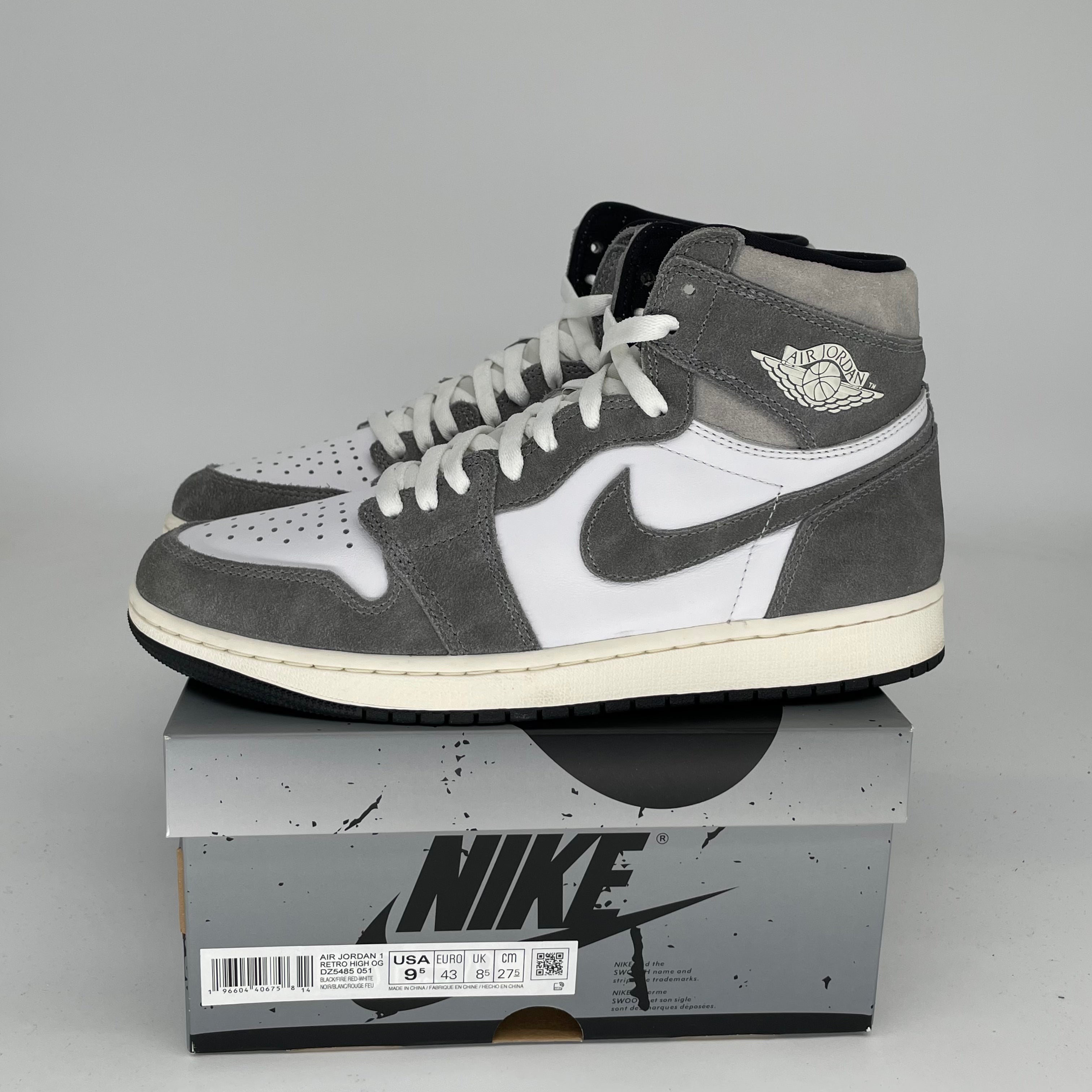 Air Jordan 1 Washed Black Men's Sneakers Size 9.5 - DZ5485-051 | Retro Basketball Shoes for Streetwear & Casual Outfits