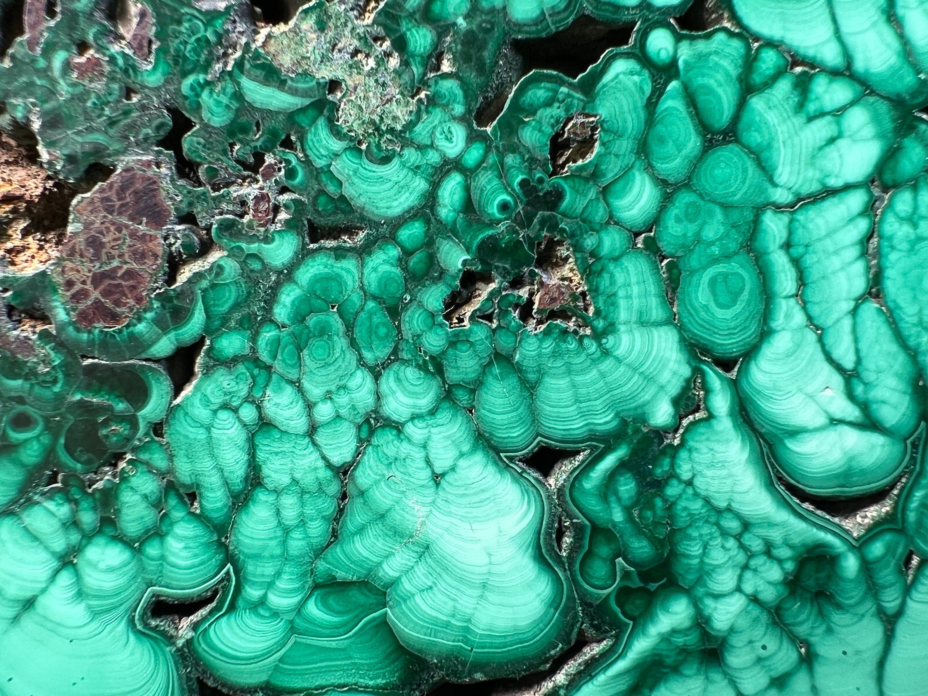 Natural Green Malachite Crystal Slab - Premium Raw Stone for Jewelry Making, Unique Spiritual Gift, Home & Office Decor (50461) - Perfect for Meditation Spaces, Healing Crystals Collection & DIY Craft Projects