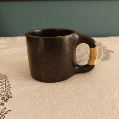 Premium Handcrafted Black Pottery Tea & Coffee Cups - Ceramic Mugs for Hot & Cold Beverages - Perfect for Home, Office, and Gift Giving