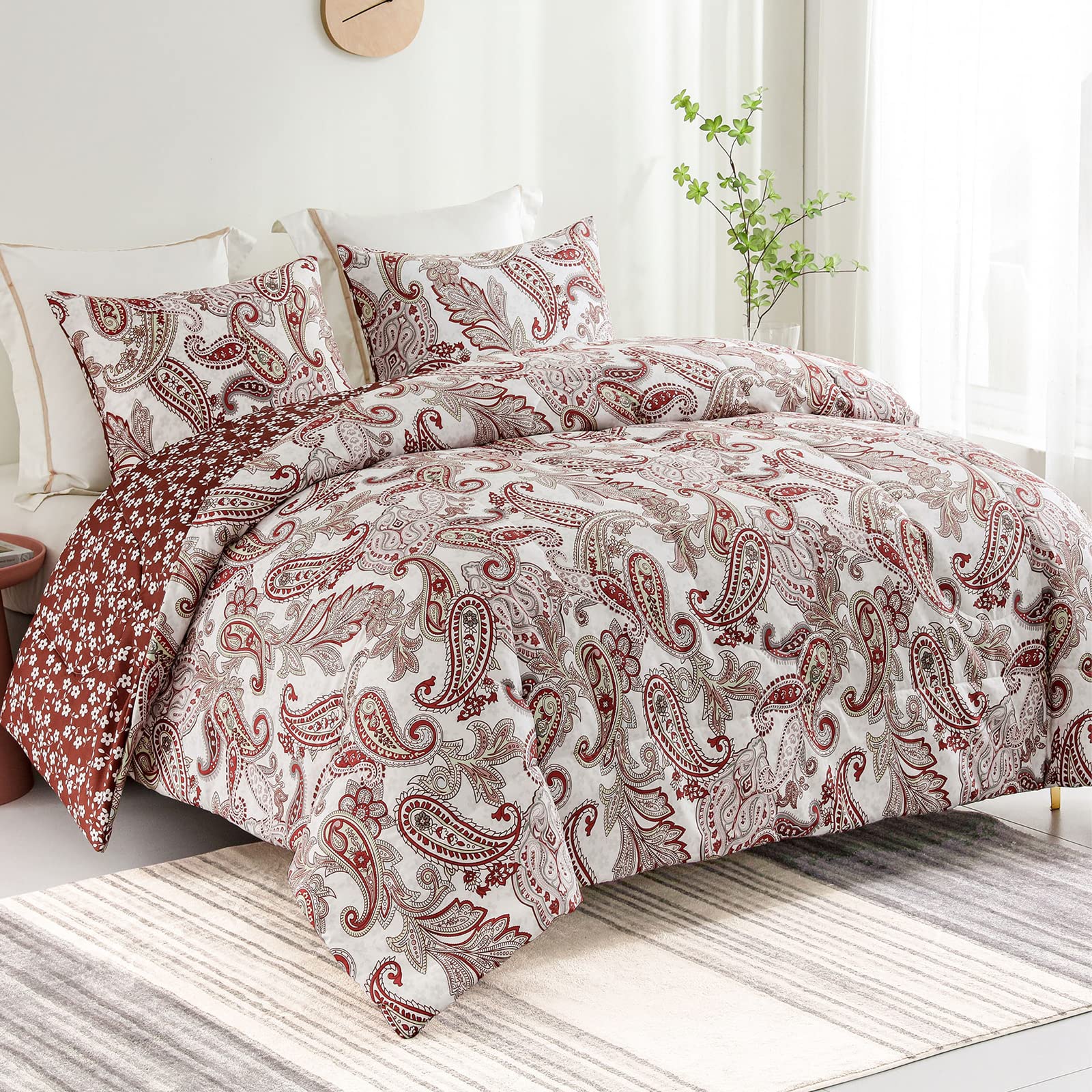 Luxury 2-Piece Reversible Boho Paisley Twin Comforter Set - Soft Microfiber Bedding with 1 Pillow Sham in Red | Perfect for Bohemian Bedroom Decor, Guest Rooms & Dorm Essentials