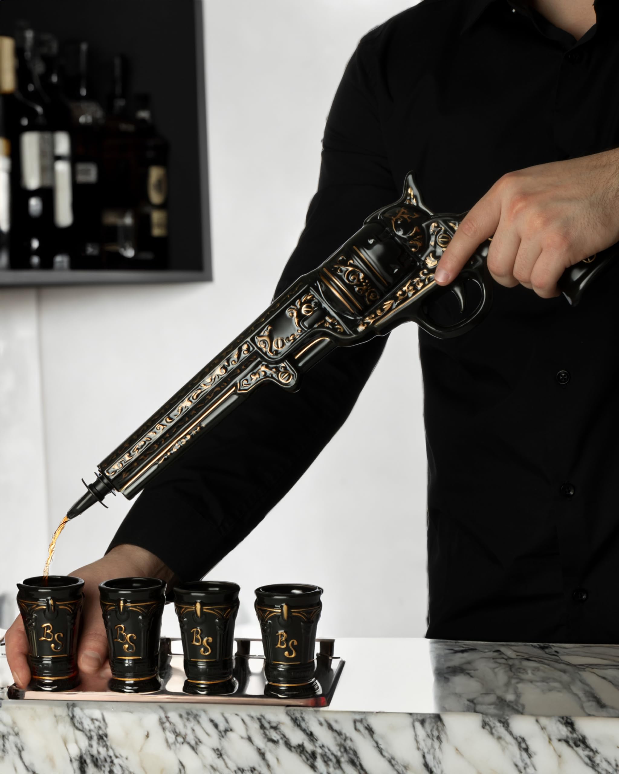 Ceramic Pistol Gun Whiskey Decanter Set with 4 Shot Glasses - 500ml Tequila & Scotch Alcohol Gift Set for Men - Perfect for Bourbon, Whiskey, or Tequila Tasting Parties, Man Cave Decor, and Unique Gifts for Gun Lovers
