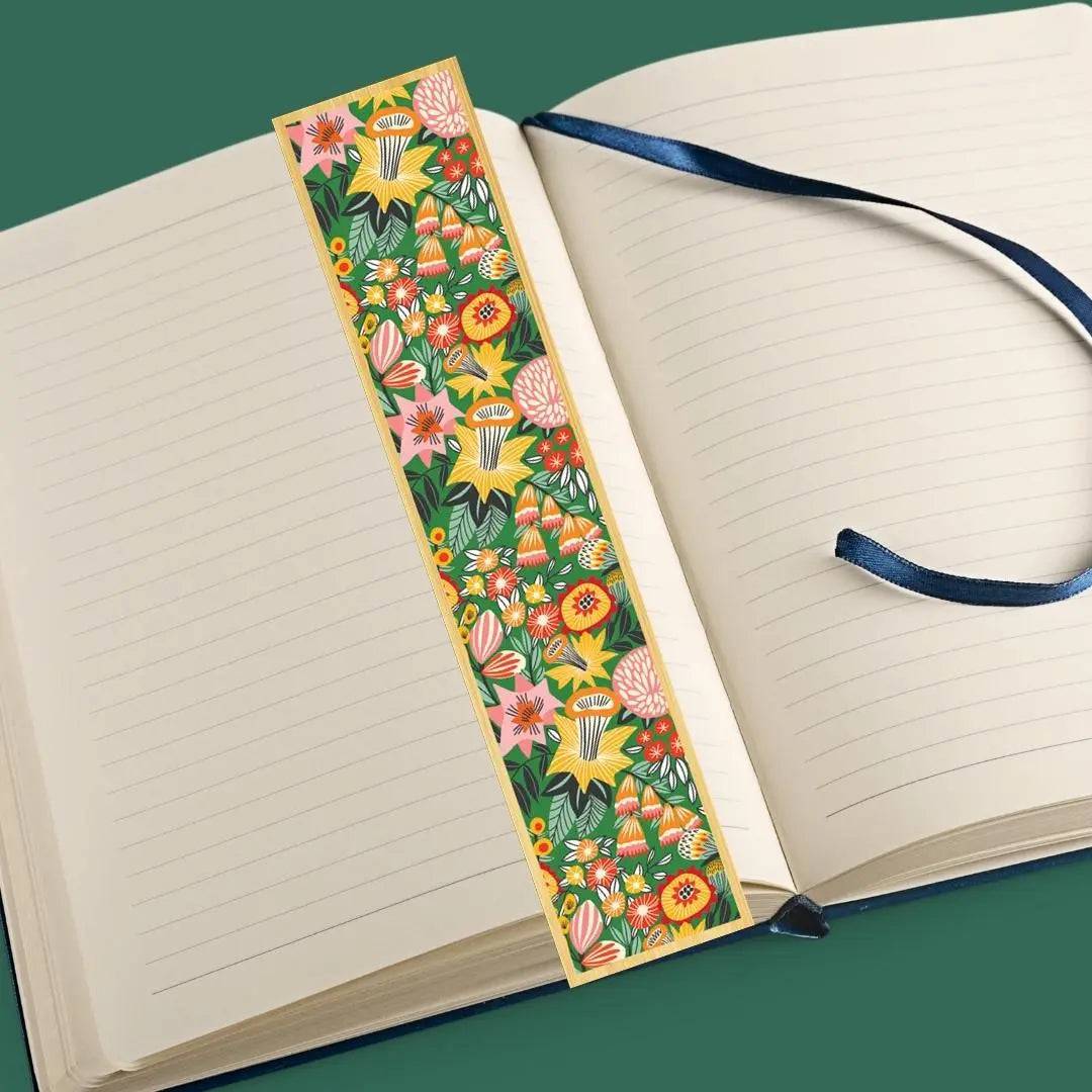 Daffodil Flowers Australian Wooden Bookmark - Handmade Wood Bookmark for Readers, Book Lovers Gift - Perfect for Reading, Journaling, and Book Club Gifts