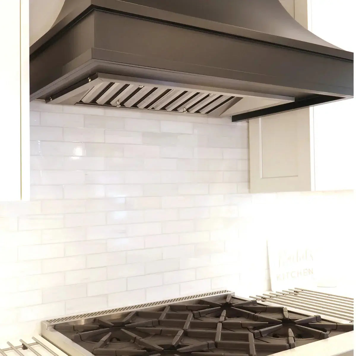VICTORY Q2 700 CFM Stainless Steel Insert Range Hood - Powerful Kitchen Ventilation for Smoke & Odor Removal - Perfect for Modern Home Cooking & Grilling