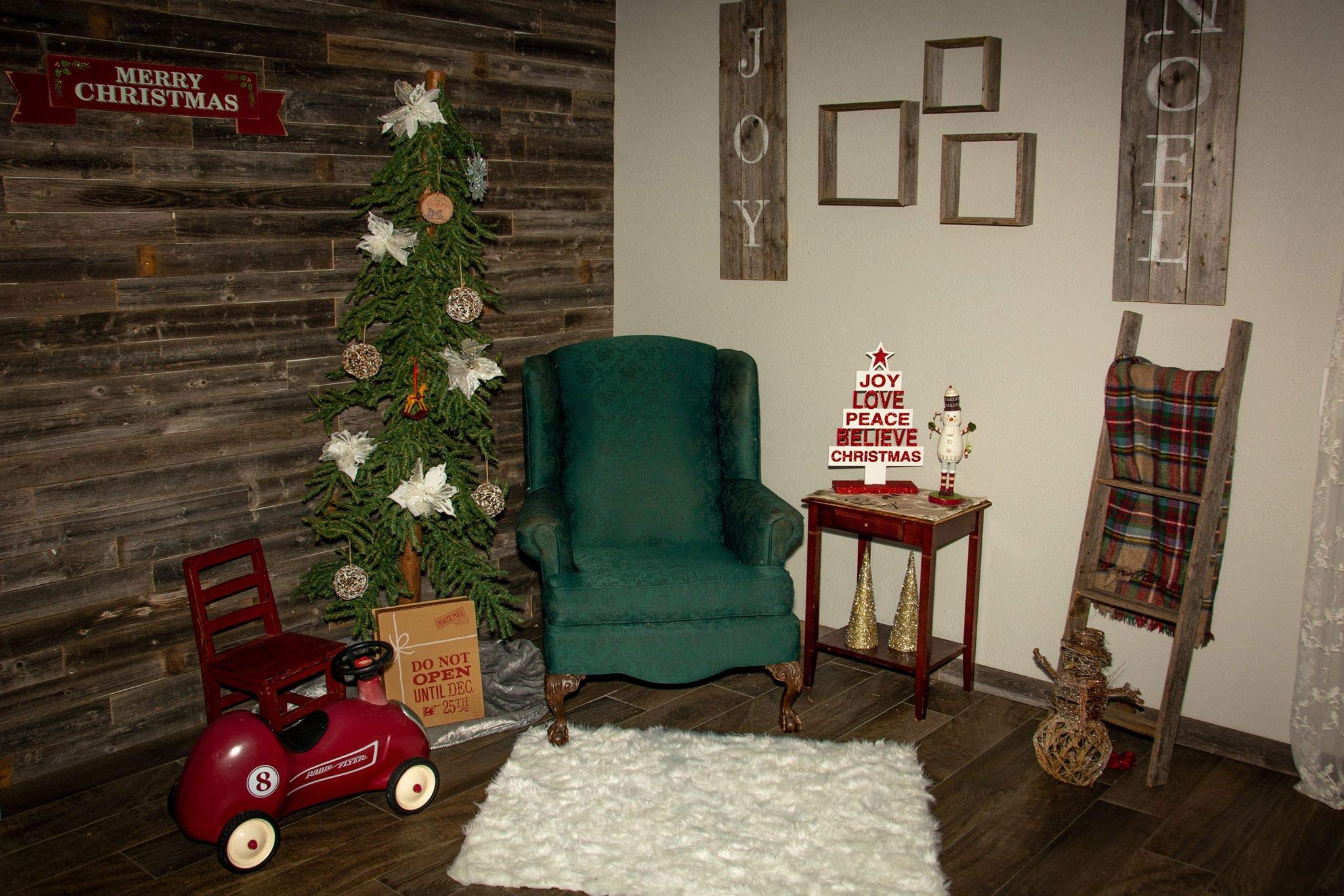 **Rustic Reclaimed Barn Wood Wall Paneling - 23 Sq Ft Naturally Weathered Wood Planks for Home & Office Accent Walls - Easy Nail-Up Installation for Farmhouse, Loft & Industrial Decor**    *(Perfect for feature walls, wainscoting, fireplace surrounds, and DIY home renovation projects.)*