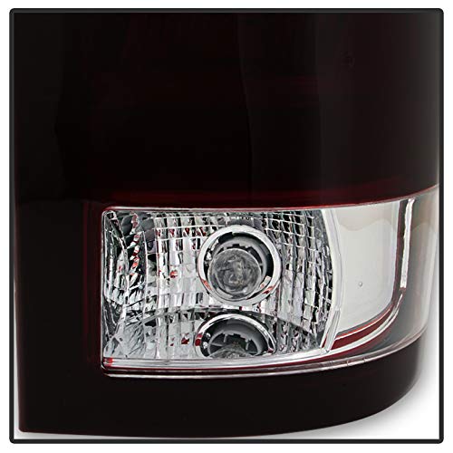 GMC Sierra 1500 2007-2013 & 2500HD/3500HD 2007-2014 OEM Style Rear Brake Tail Lights - Replacement Lamps for Improved Visibility and Safety at Night Driving