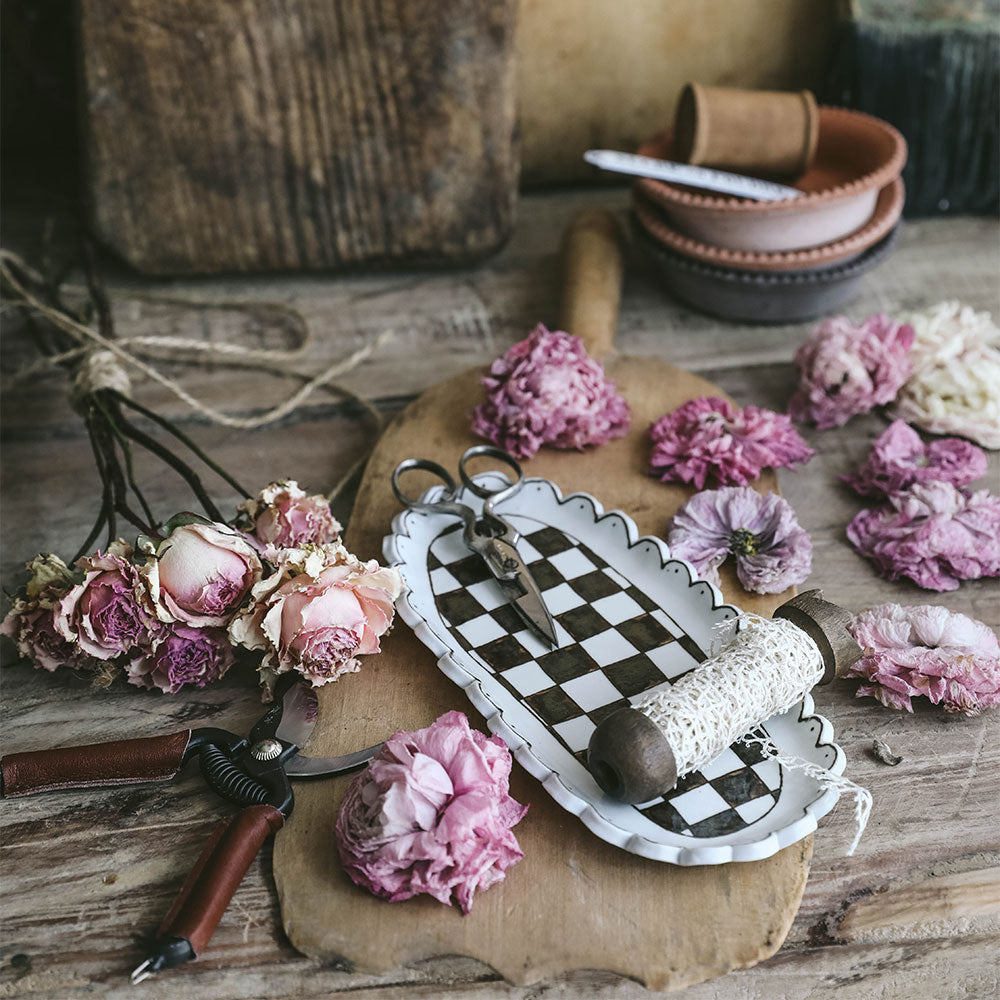 Hand-Painted Ceramic Checkered Tray - Decorative Serving Tray for Coffee, Tea, and Breakfast - Perfect for Home Decor and Gift Giving