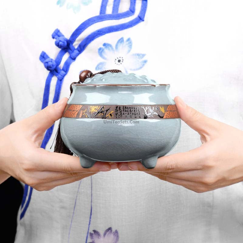 Exquisite Lotus-Shaped Ge Kiln Ceramic Tea Caddy - Premium Handmade Chinese Tea Storage Container for Loose Leaf Tea - Perfect for Home, Office & Tea Ceremony Use