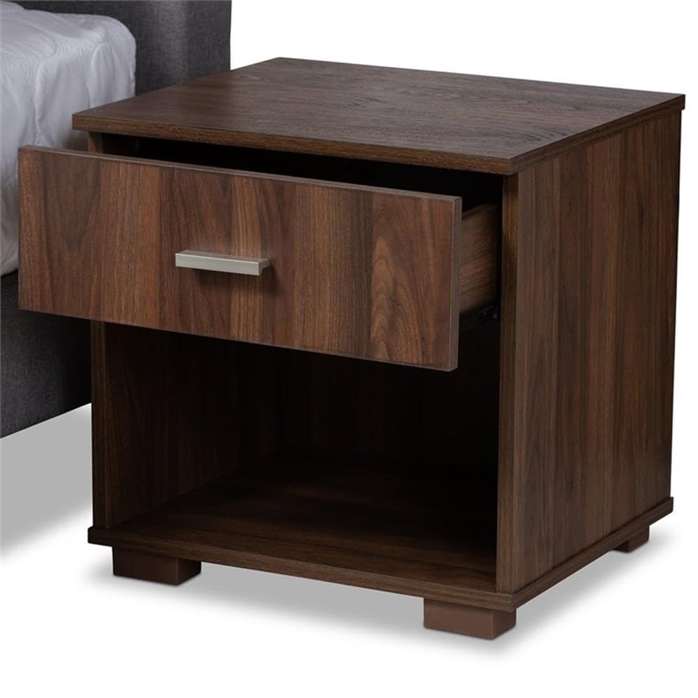 BOWERY HILL Queen Size Maren Light Grey Platform Bed with Nightstands - Modern Bedroom Furniture Set for Small Spaces & Guest Rooms