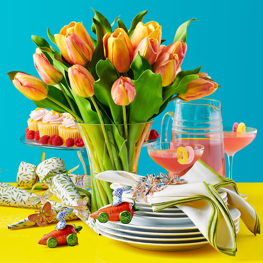 Beautiful Glass Tulip Flower Decoration - Elegant Home & Office Decor for Spring, Weddings, and Gifts