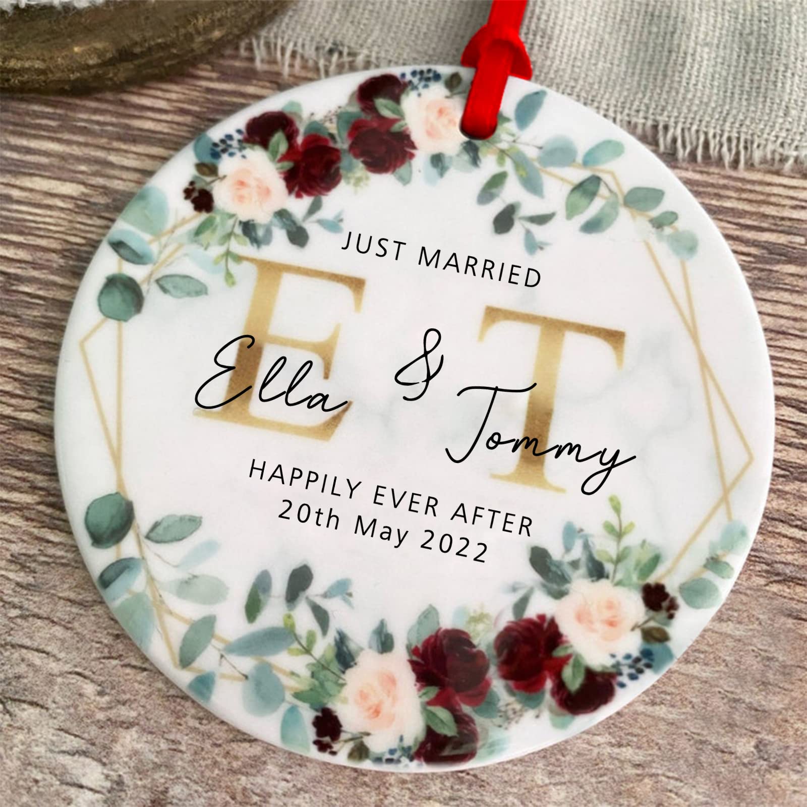 Personalized Mr and Mrs Christmas Ornaments - Custom Just Married Wedding Shower Gifts, Engagement & Newlywed Christmas Tree Decorations - Perfect for Holiday Decor, Wedding Favors, and Anniversary Celebrations
