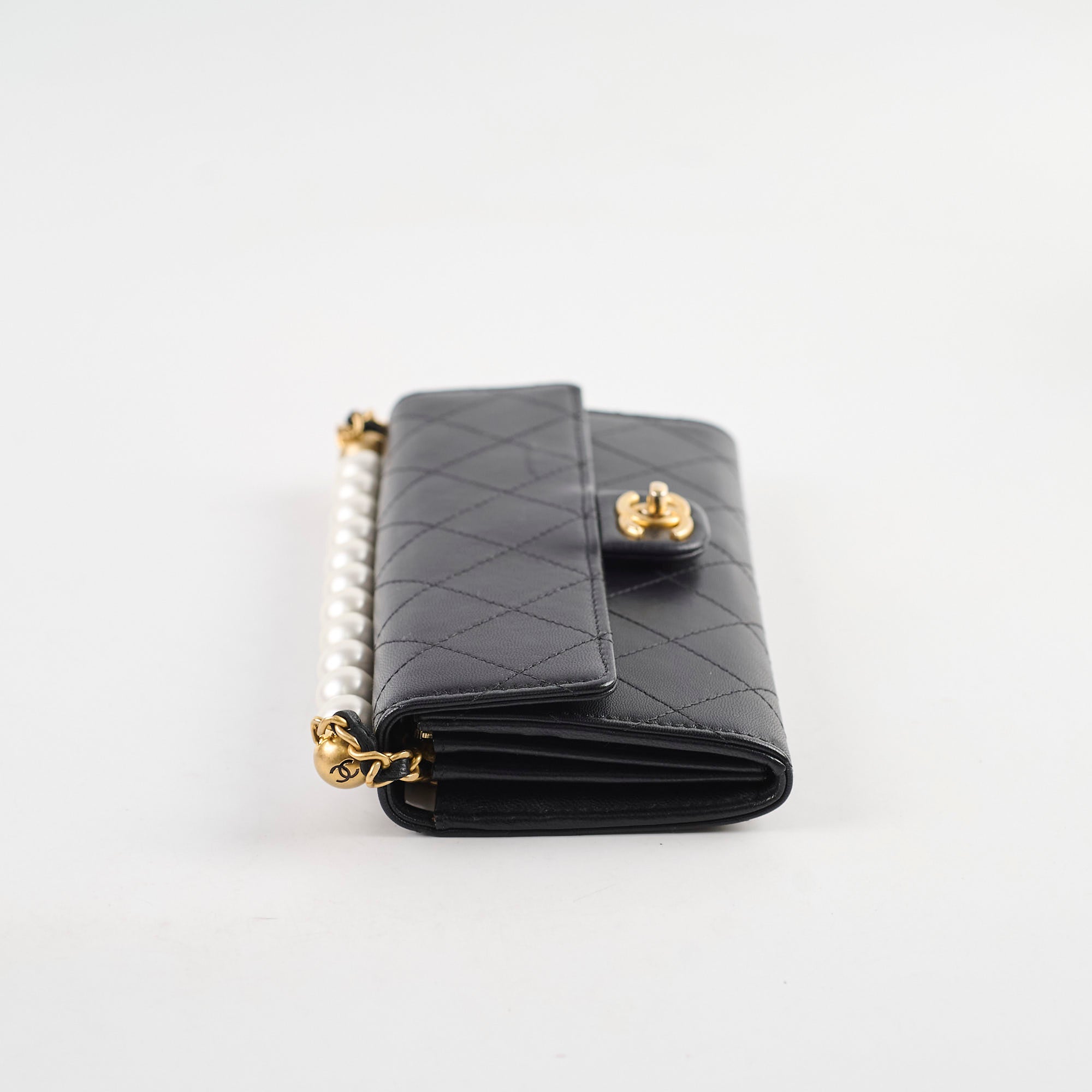 Chanel Black Pearl Wallet On Chain - Luxury Crossbody Bag for Women, Perfect for Evening Parties & Special Occasions