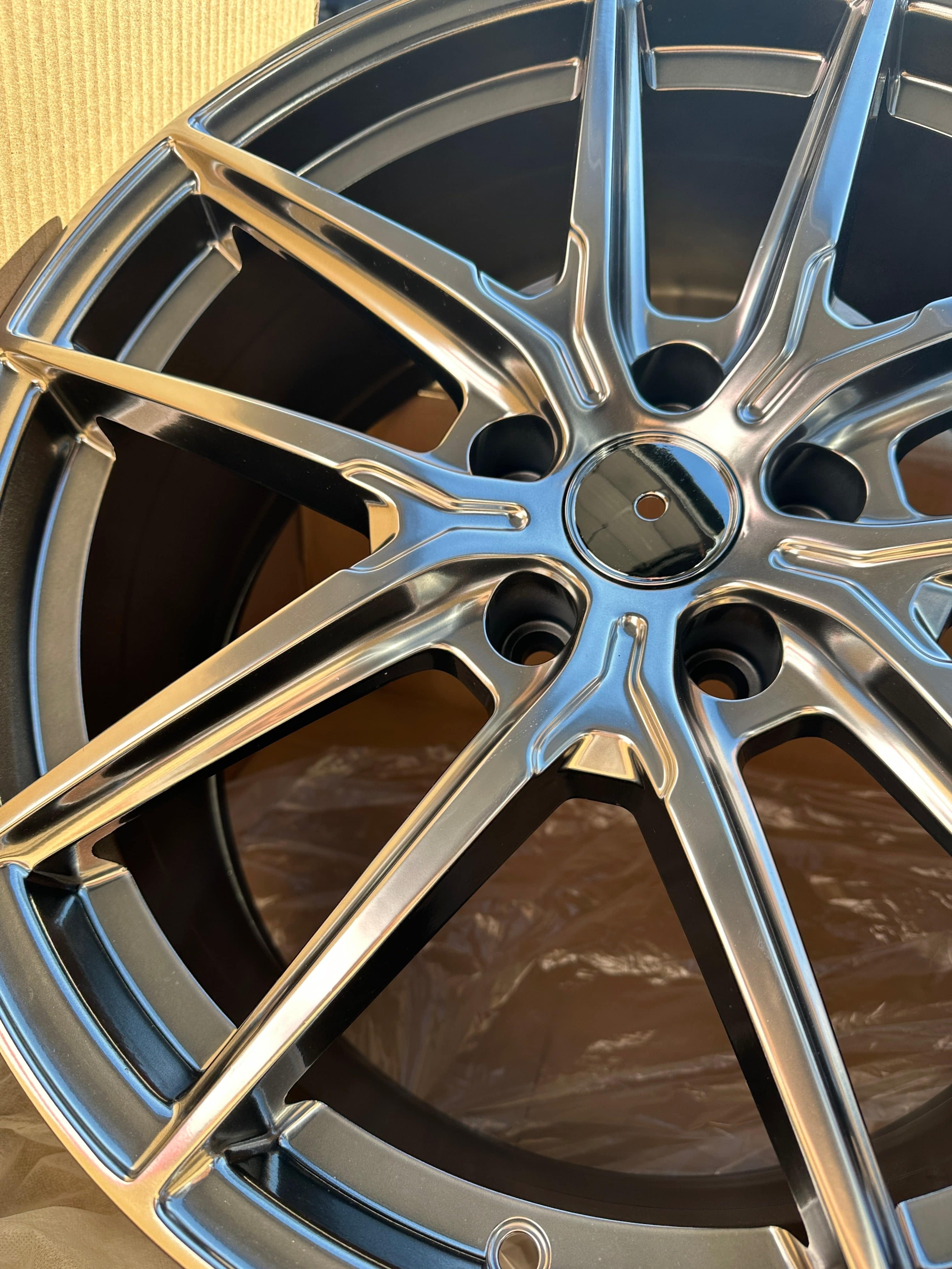 IKON Alloy Wheel IK114 19x8.5 5x114.3 72.6mm Hub Bore Gloss Black/Hyper Black - Premium 19 Inch Rims for Honda Civic, Accord, Toyota Camry & More - Perfect for Street Performance & Custom Car Upgrades