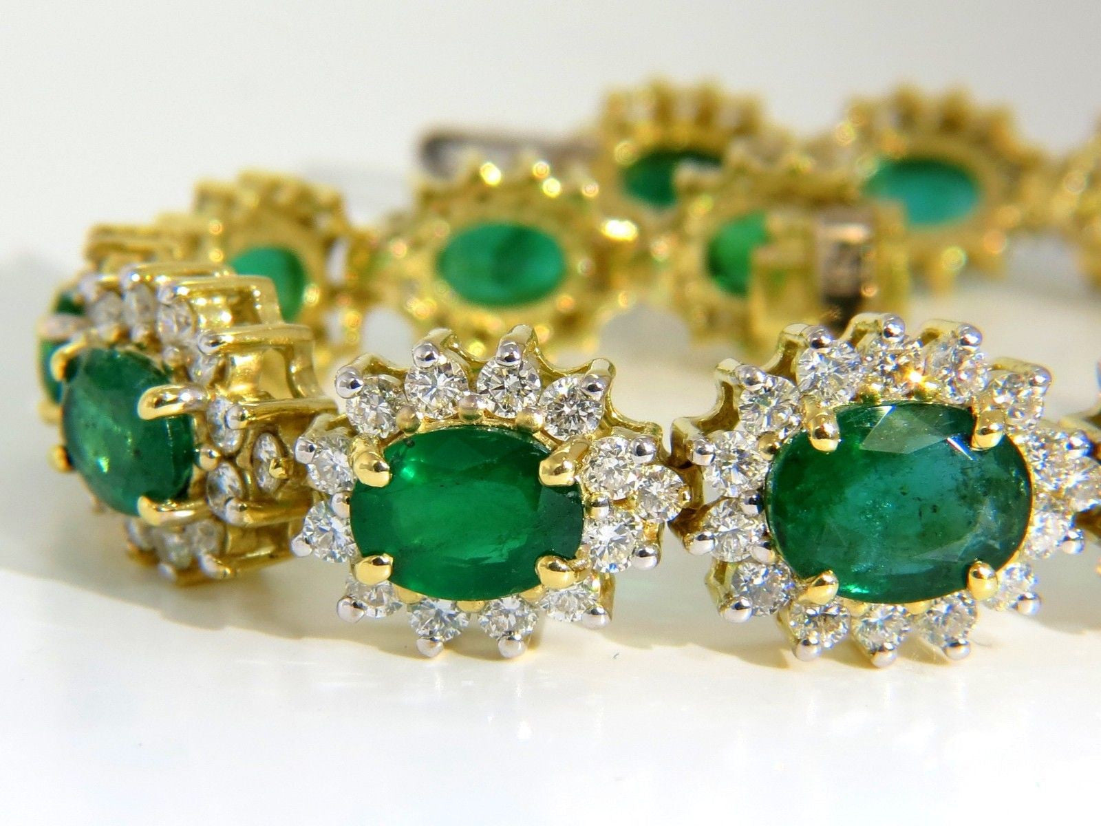 22.50CT Natural Zambian Vivid Green Emerald & Diamond Bracelet in 18KT Gold (G/VS) - Perfect for Weddings, Anniversaries & Special Occasions