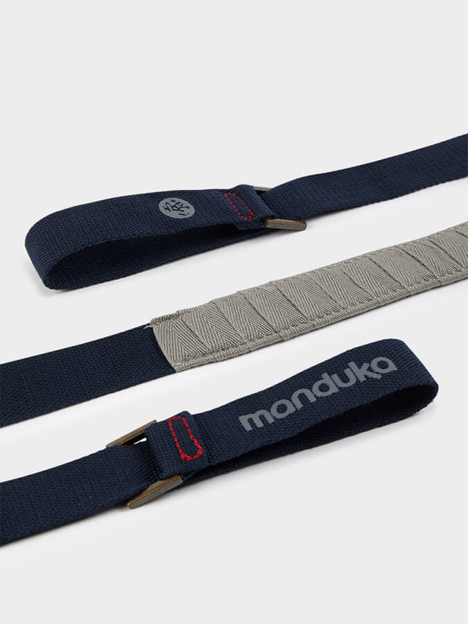 Manduka The Commuter Yoga Mat Carrier Sling - Lightweight & Durable Yoga Mat Bag for Travel & Studio - Perfect for Yoga Enthusiasts & Fitness Lovers