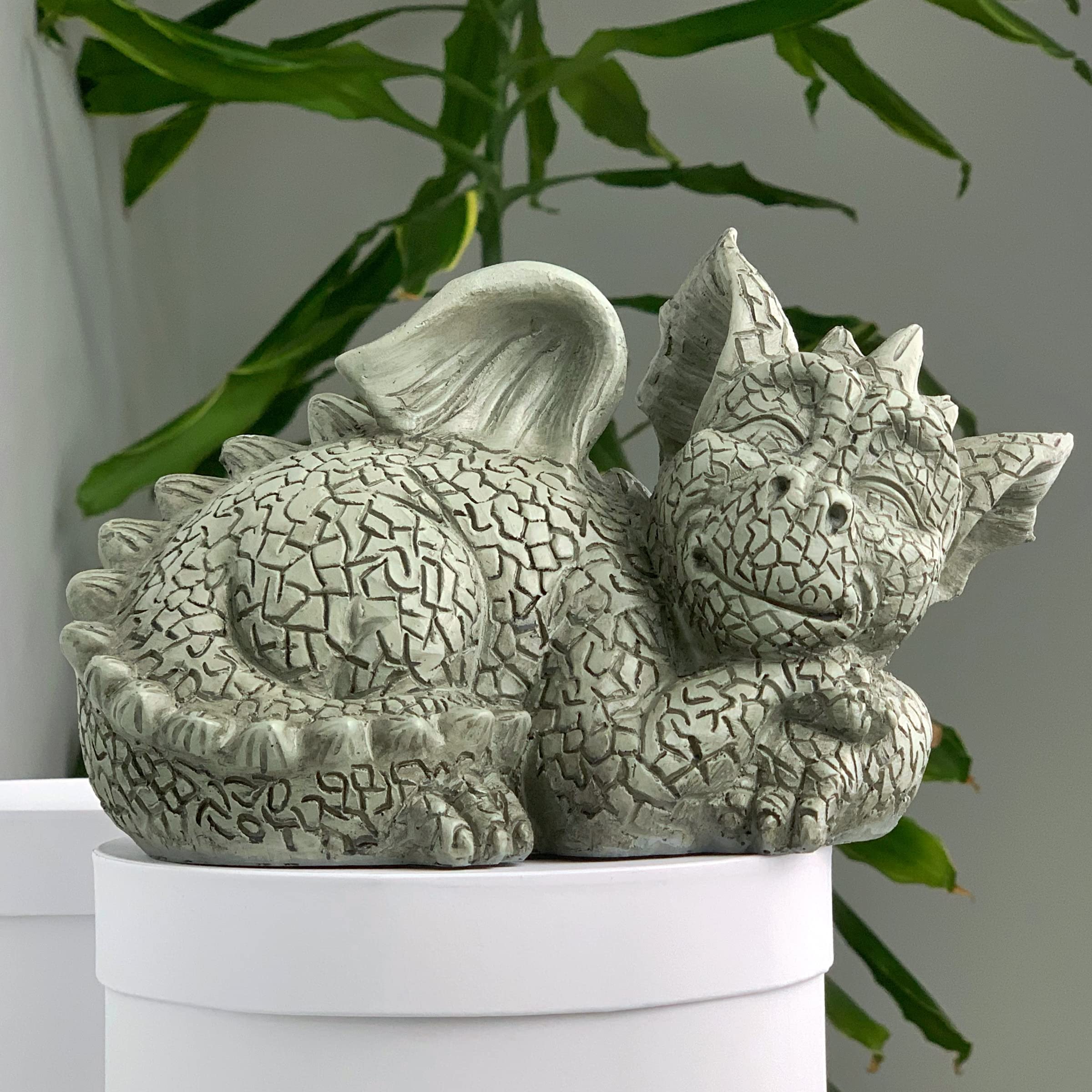 Dragon Statue Outdoor Decor - Handcrafted Garden Sculpture for Yard, Patio & Lawn | Perfect for Fantasy Themed Landscaping & Medieval Home Decor