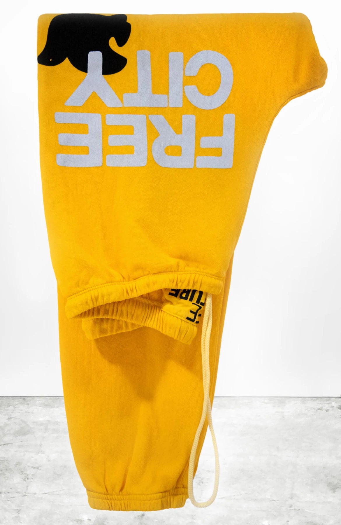 FreeCity Large Sweatpants for Men - Art Yard Yellow Color Comfortable Lounge Pants for Home, Gym & Outdoor Activities
