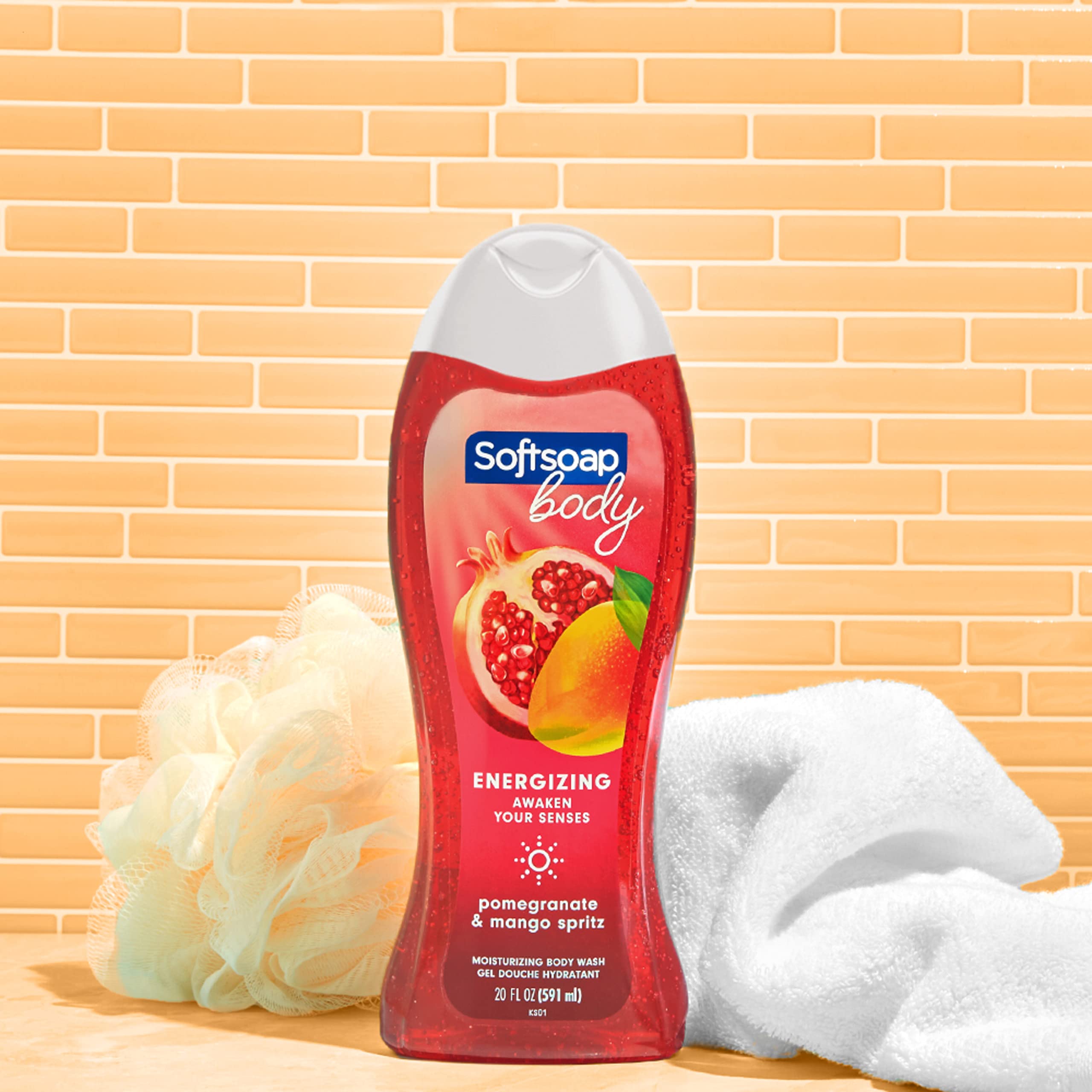 Softsoap Pomegranate & Mango Body Wash 20oz (4-Pack) & Lady Speed Stick Invisible Dry Antiperspirant Deodorant Shower Fresh 2.3oz (4-Pack) - Refreshing Daily Shower Routine & Odor Protection for Women