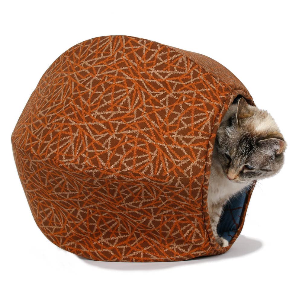 Cozy Cat Ball Bed for Indoor Cats - Soft & Warm Brown Sticks Design - Perfect for Napping, Lounging & Playtime in Home or Office