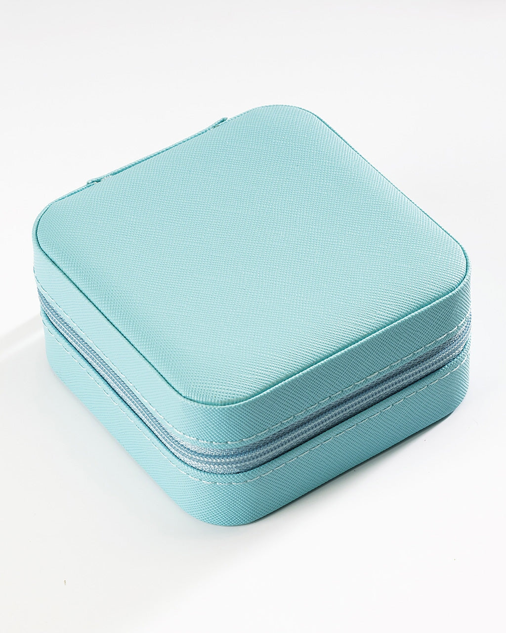 Premium Jewelry Travel Organizer - Waterproof Jewelry Box for Necklaces, Rings & Earrings | Perfect for Travel, Gifts & Daily Storage