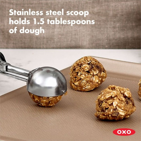 OXO Cookie Scoop - Stainless Steel Ice Cream Scoop with Comfortable Non-Slip Handle - Perfect for Baking Cookies, Scooping Ice Cream & Serving Desserts