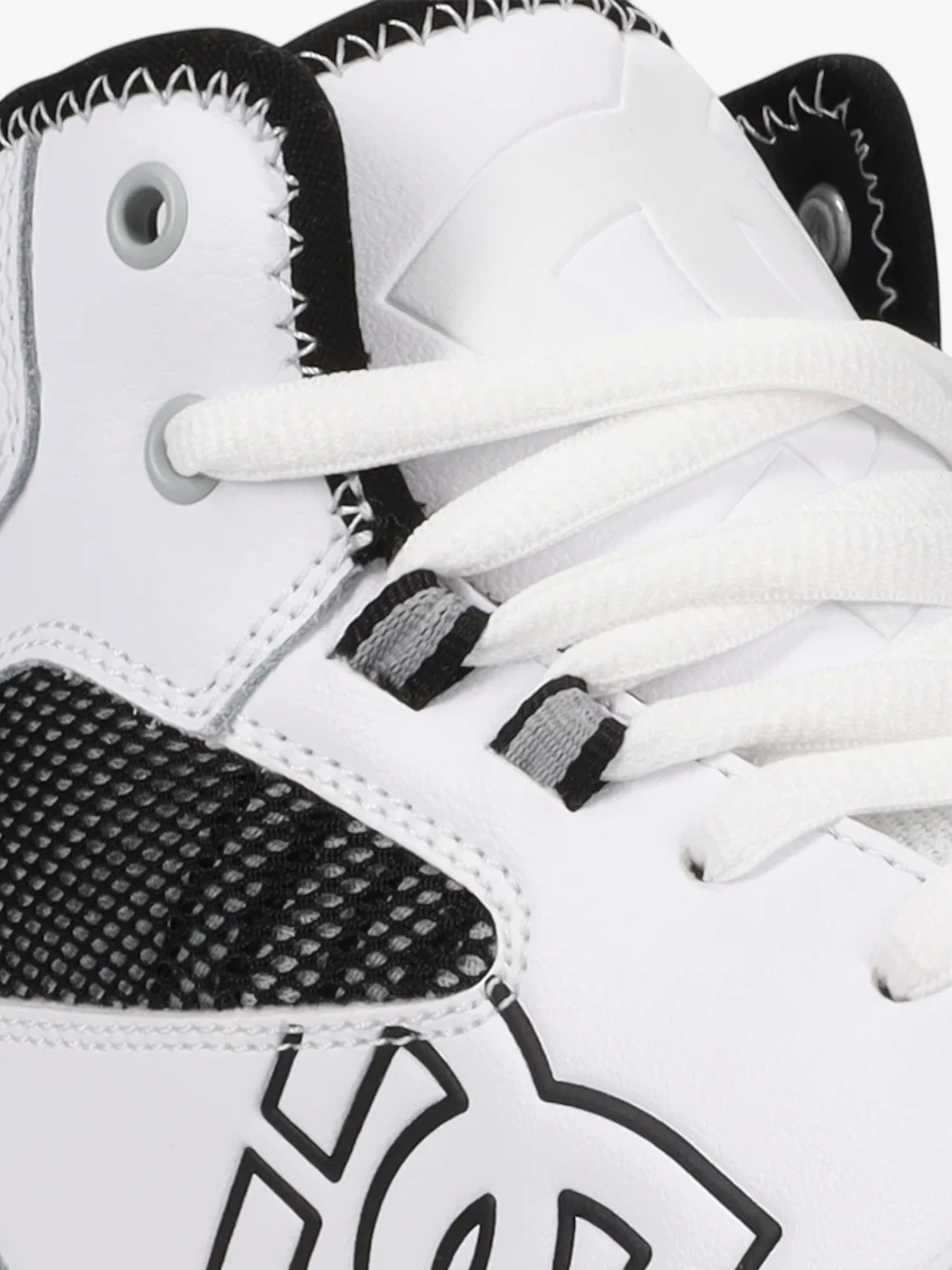 DC Versatile Hi Skate Shoes for Men & Women - White & Black High-Top Sneakers for Skateboarding, Casual Wear & Street Style