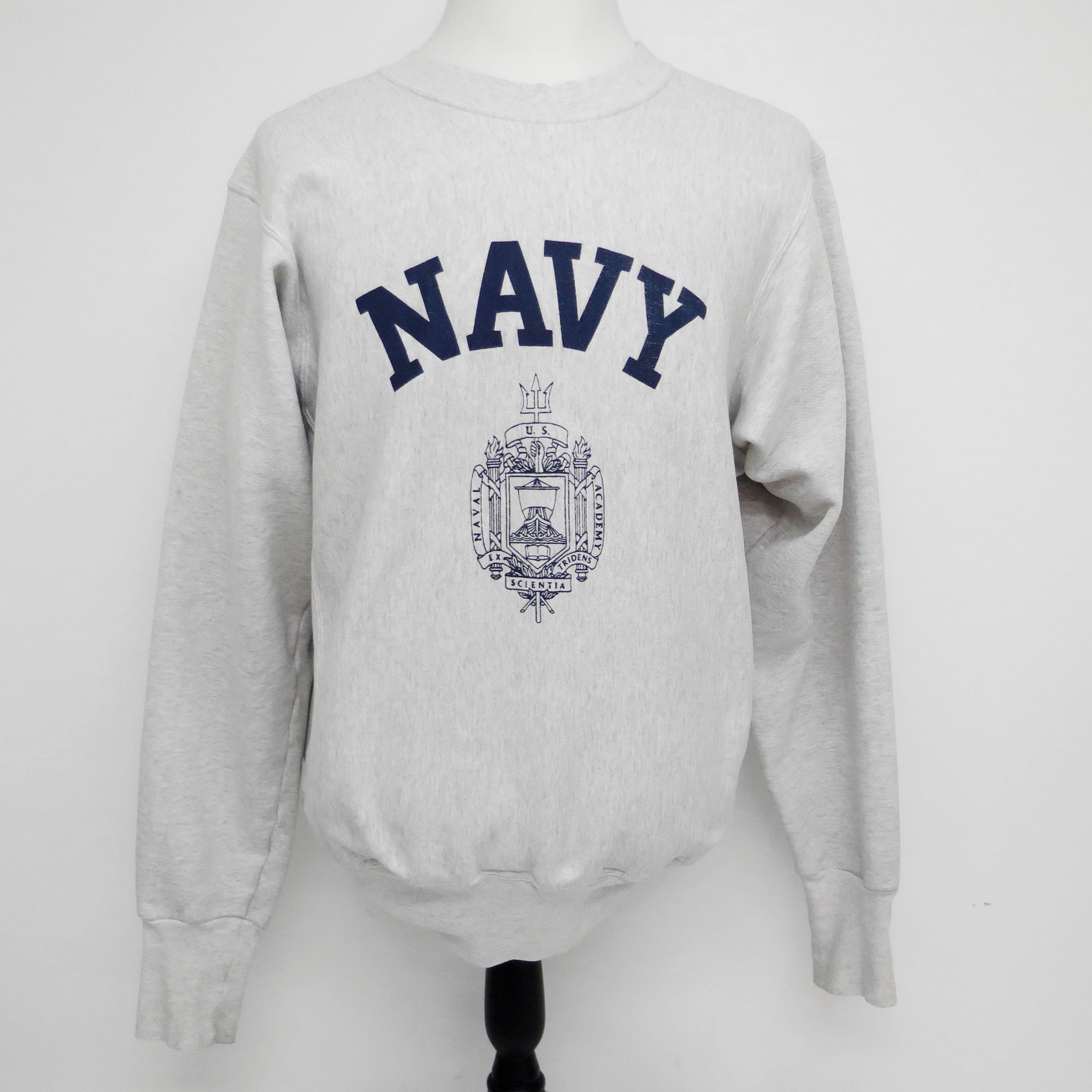 Vintage 1980s US Navy Sweatshirt with Naval Academy Crest - Classic Crewneck Pullover for Military Enthusiasts & Collectors | Perfect for Casual Wear, Patriotic Events & Navy Veterans